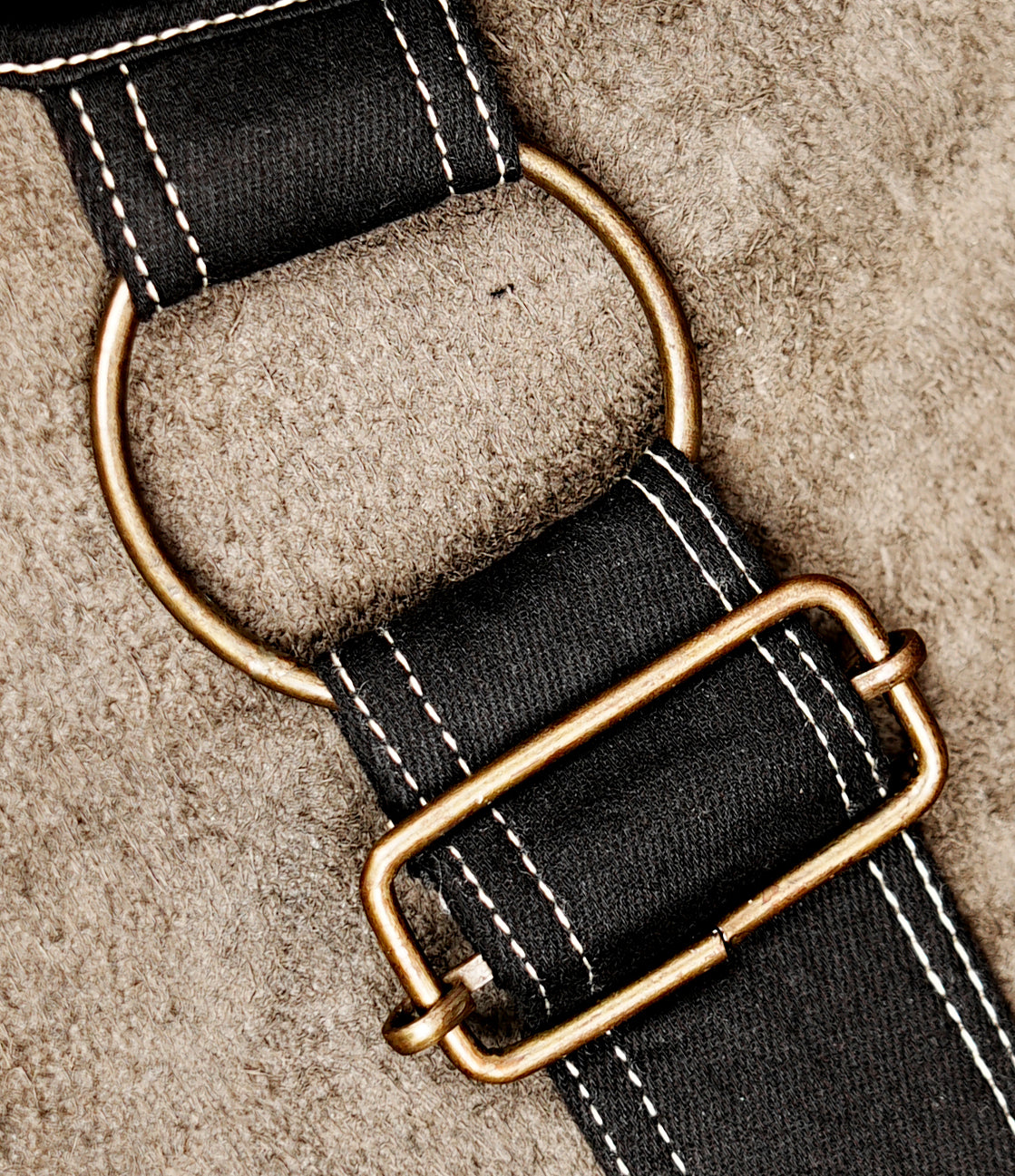 Black pixie style pocket belt with pointed pouch design