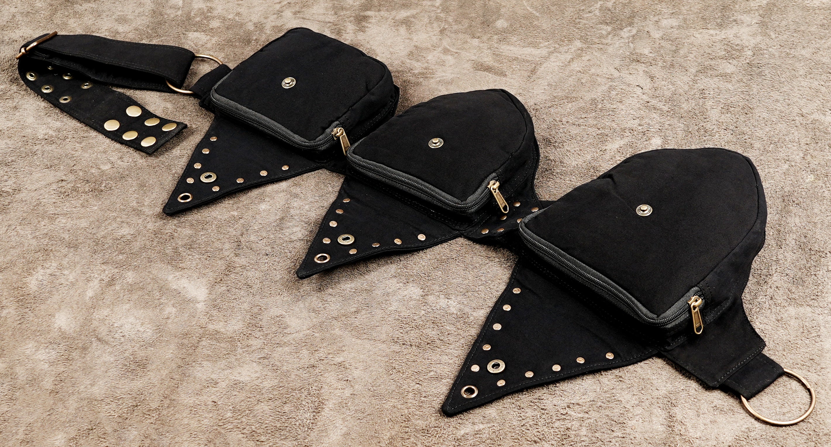 Black cotton phone pocket belt for hands-free travel