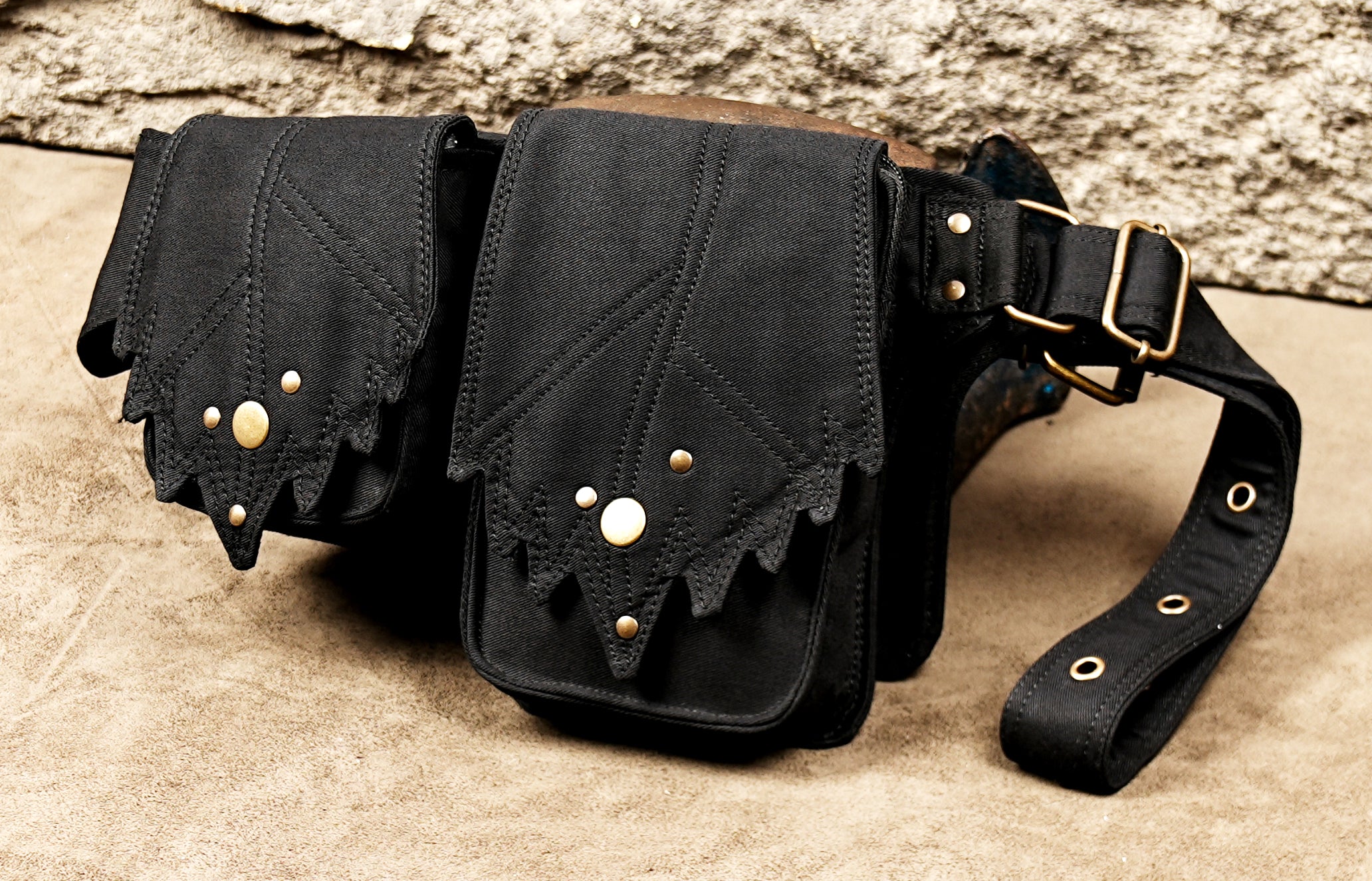 Adjustable black cotton utility belt with phone pocket and snap flaps