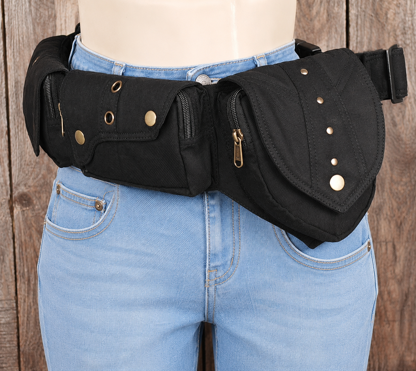 Cotton belt bag with four pockets for travel markets and festivals