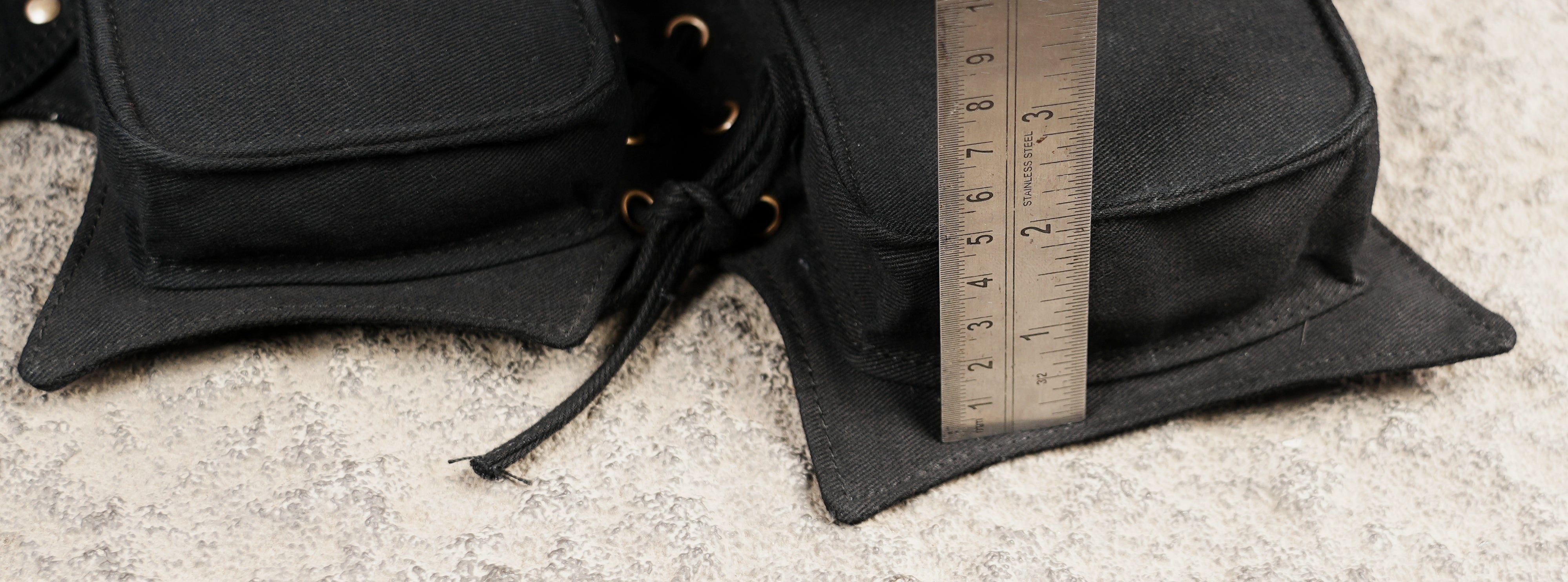 travel waist belt with multiple storage pouches designed for hands-free carrying