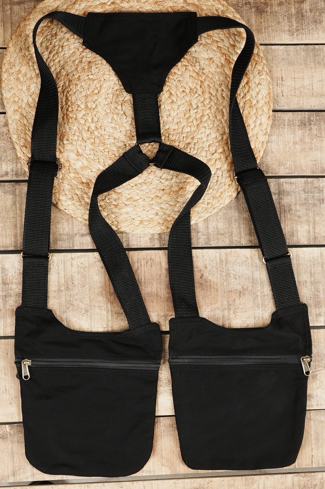 Cotton chest pouch with two practical zippered compartments