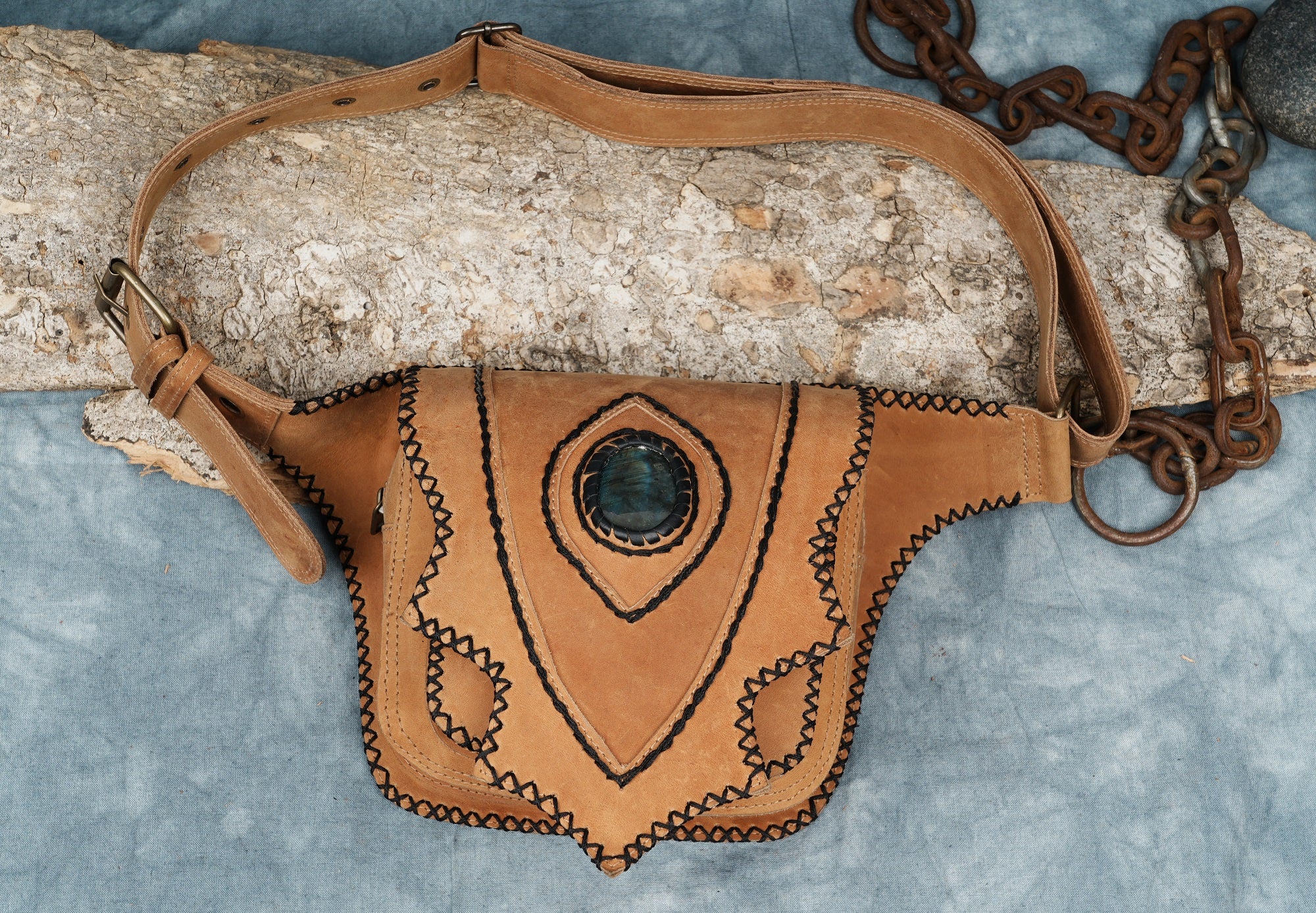 Handcrafted Leather Waist Belt with Gemstone Centerpiece || Steampunk Leather Waist Bag with Textured Stitching (LT/AB/WB/6090)