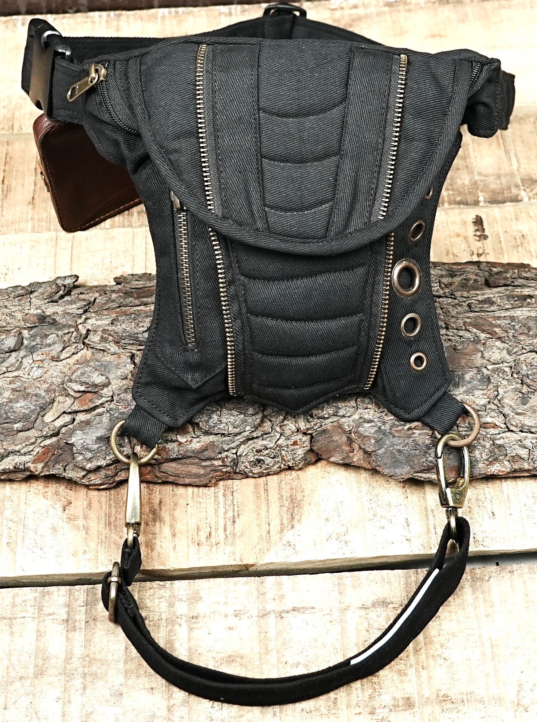 Black canvas thigh bag with clasp hook detachable strap