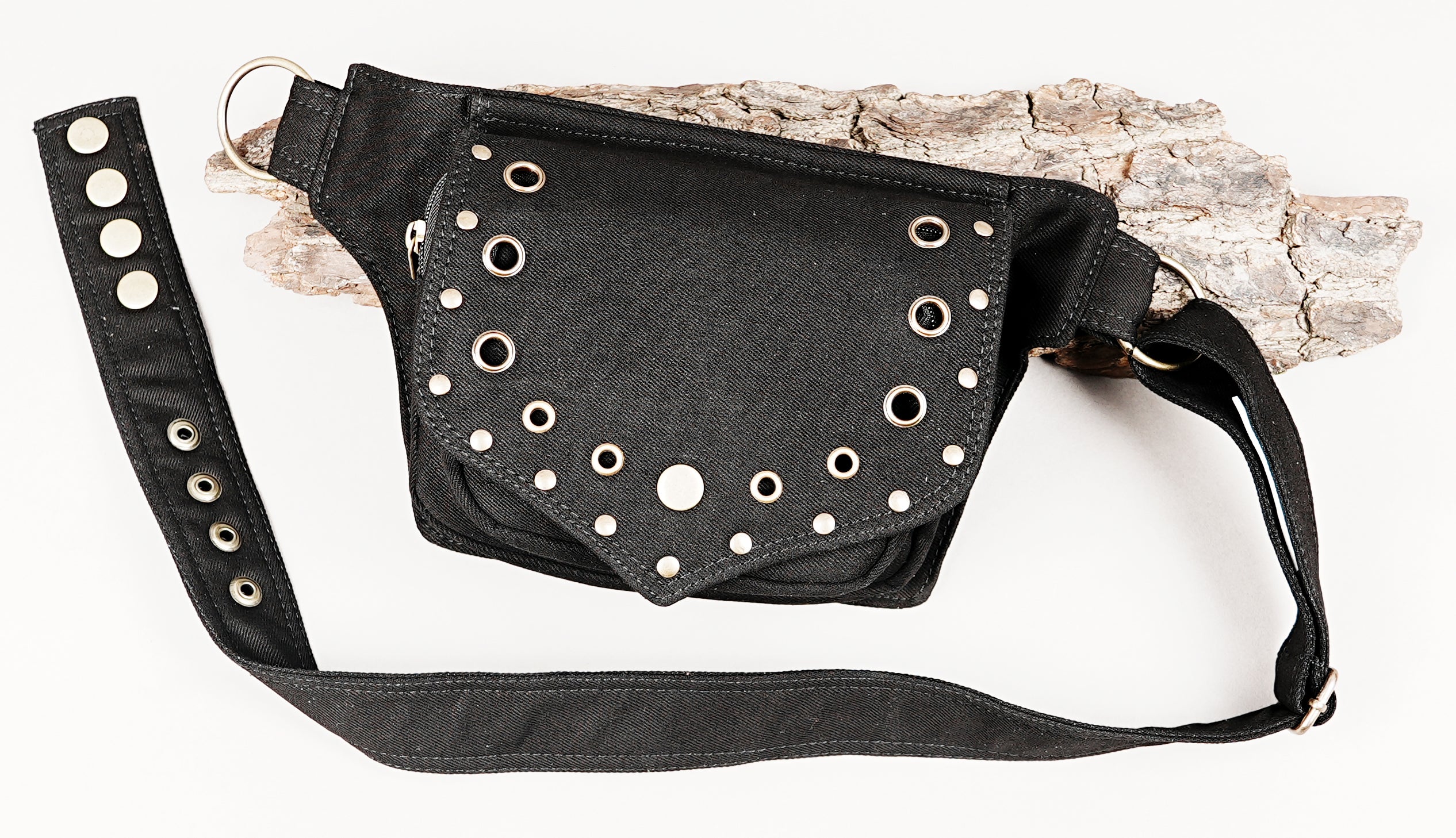 Adjustable black belt bag with silver snap closures