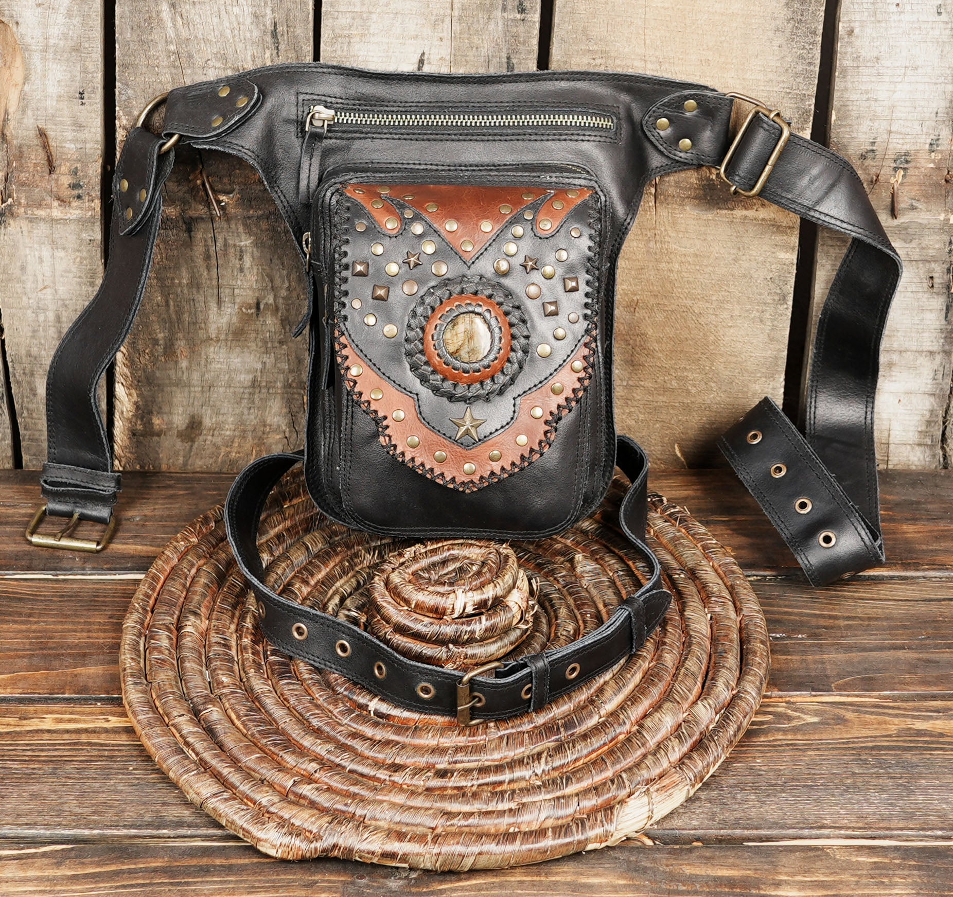 Gothic Tribal Leather Thigh Belt – Utility Waist & Leg Bag