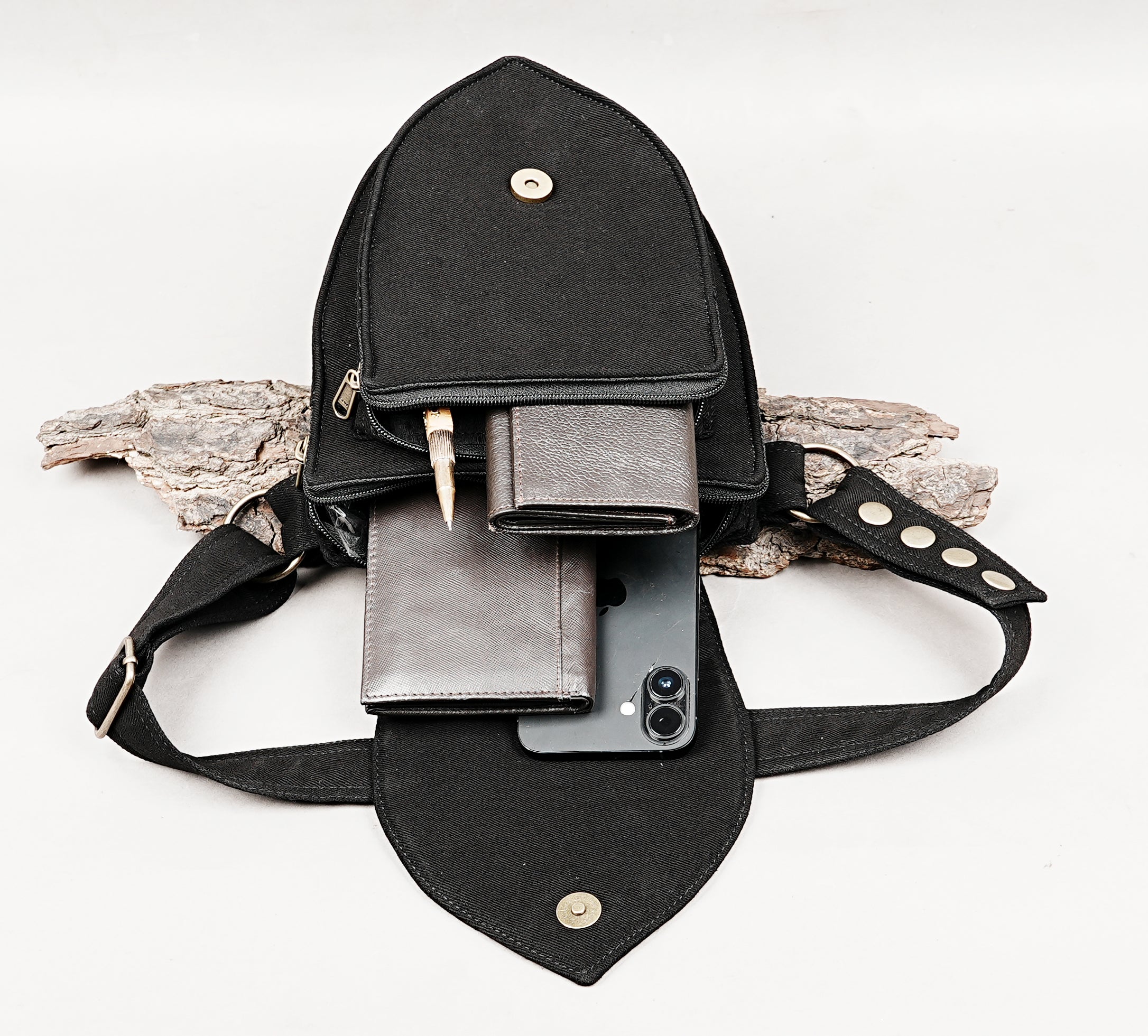 versatile hands-free black belt bag for concerts and raves