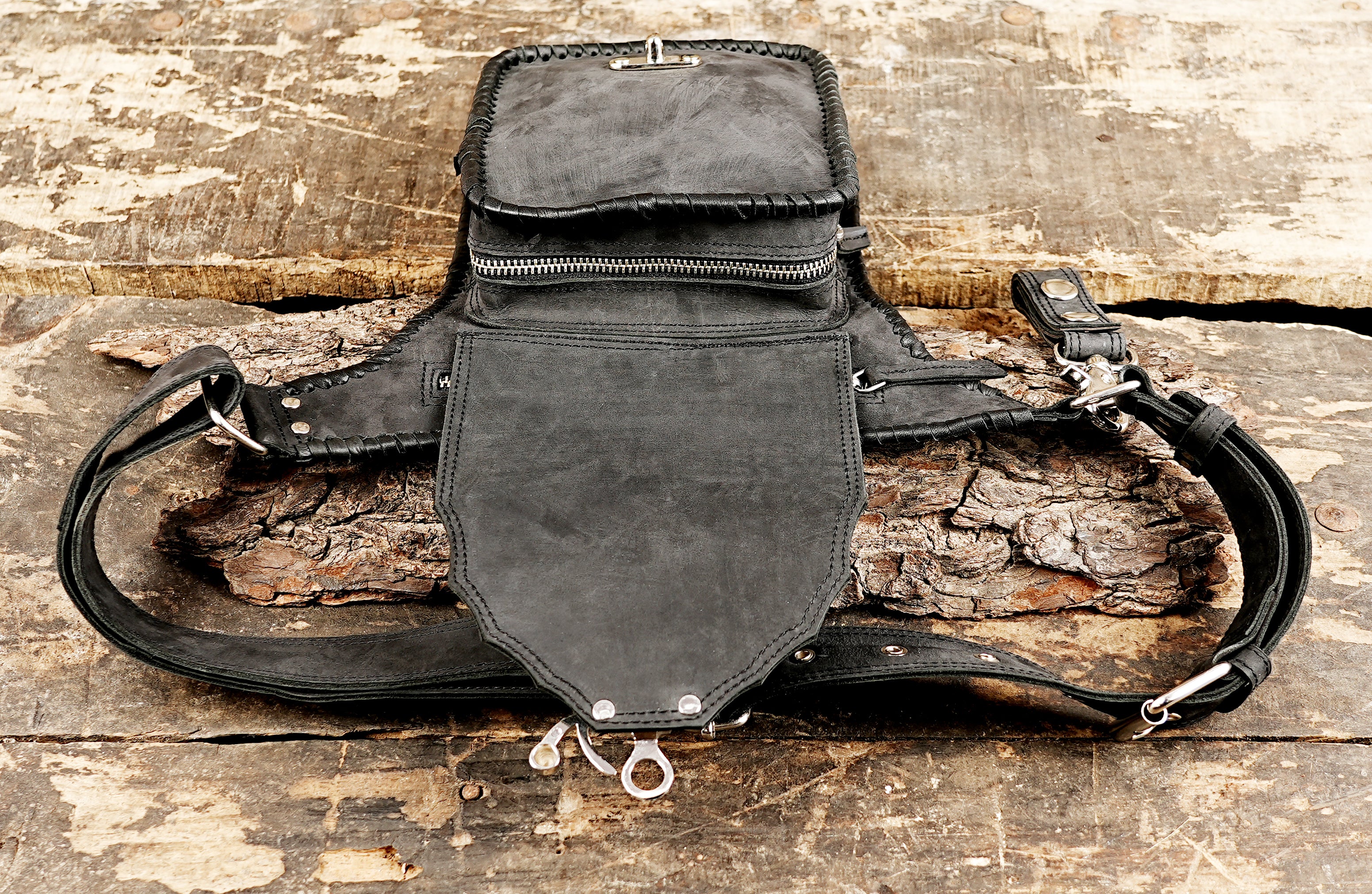 Unique  Style Leather Waist Belt with Pouch