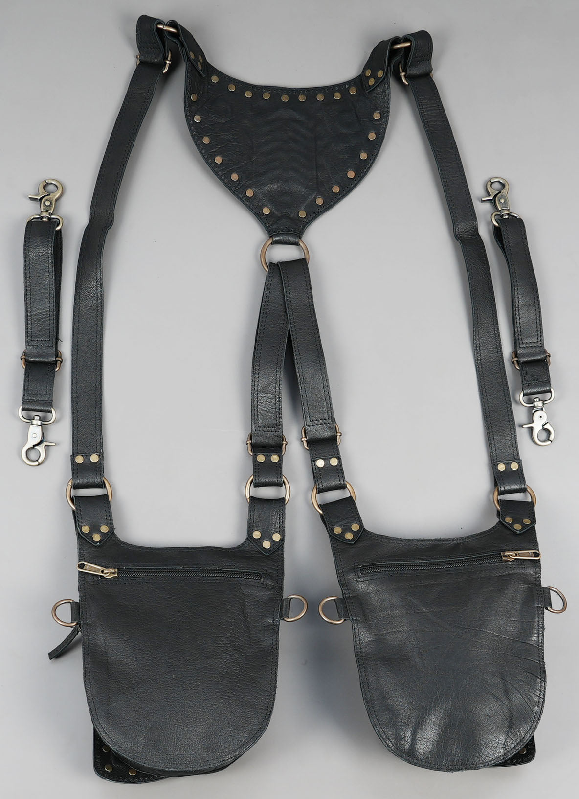 Statement leather holster accessory for alternative fashion