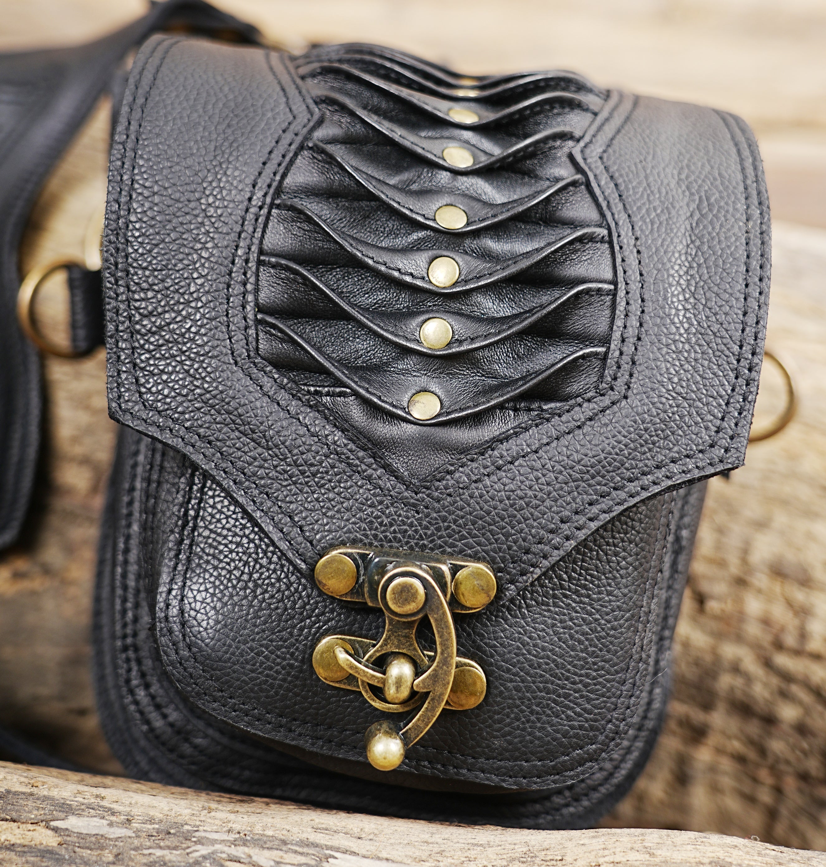 Premium leather belt holster with structured pouch design