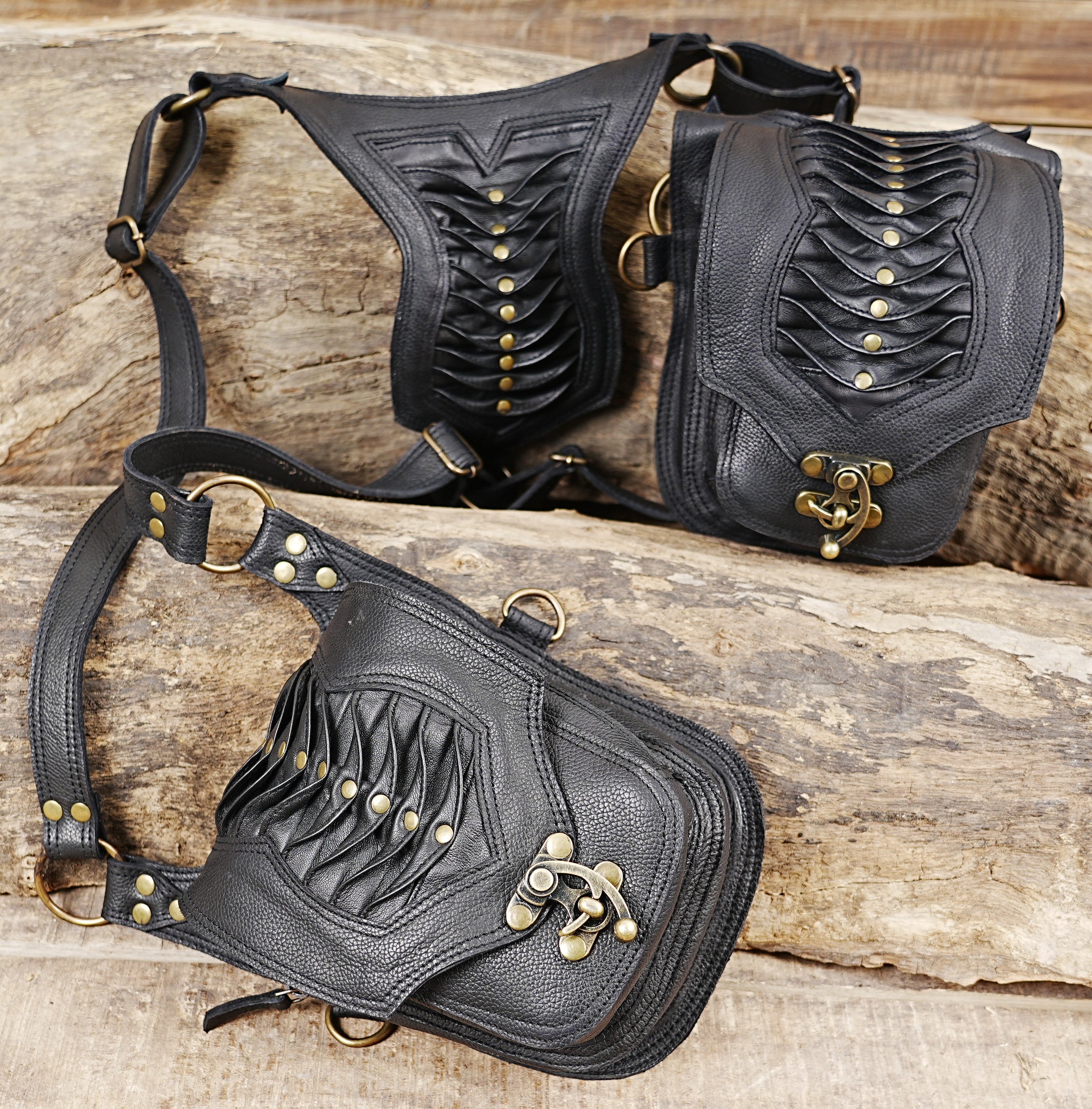 Premium leather belt holster with structured pouch design