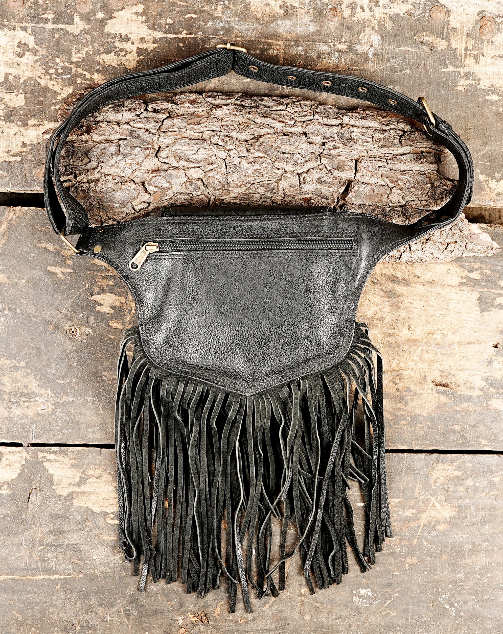 Leather utility waist belt for outdoor activities