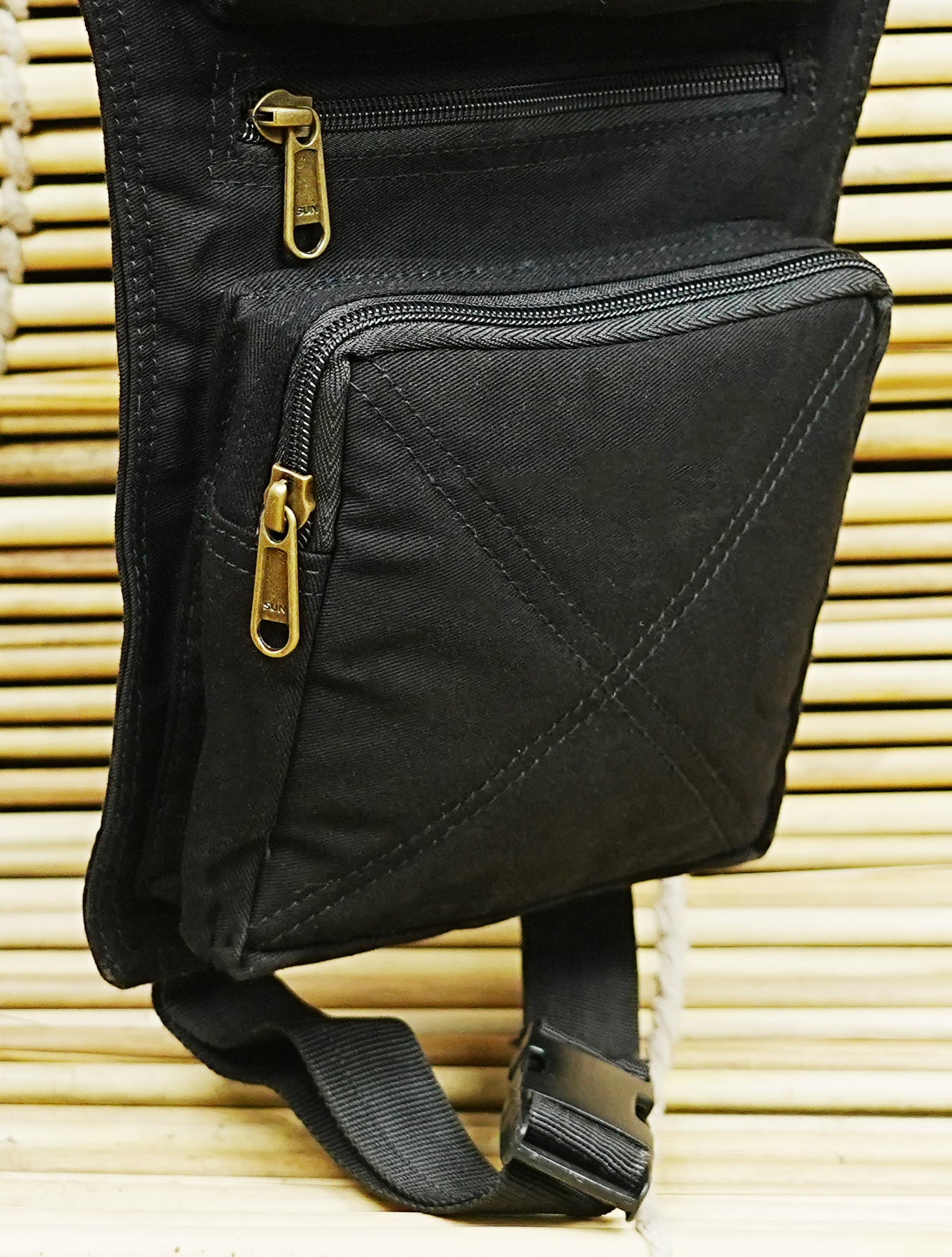 Tactical style thigh bag for festivals and travel