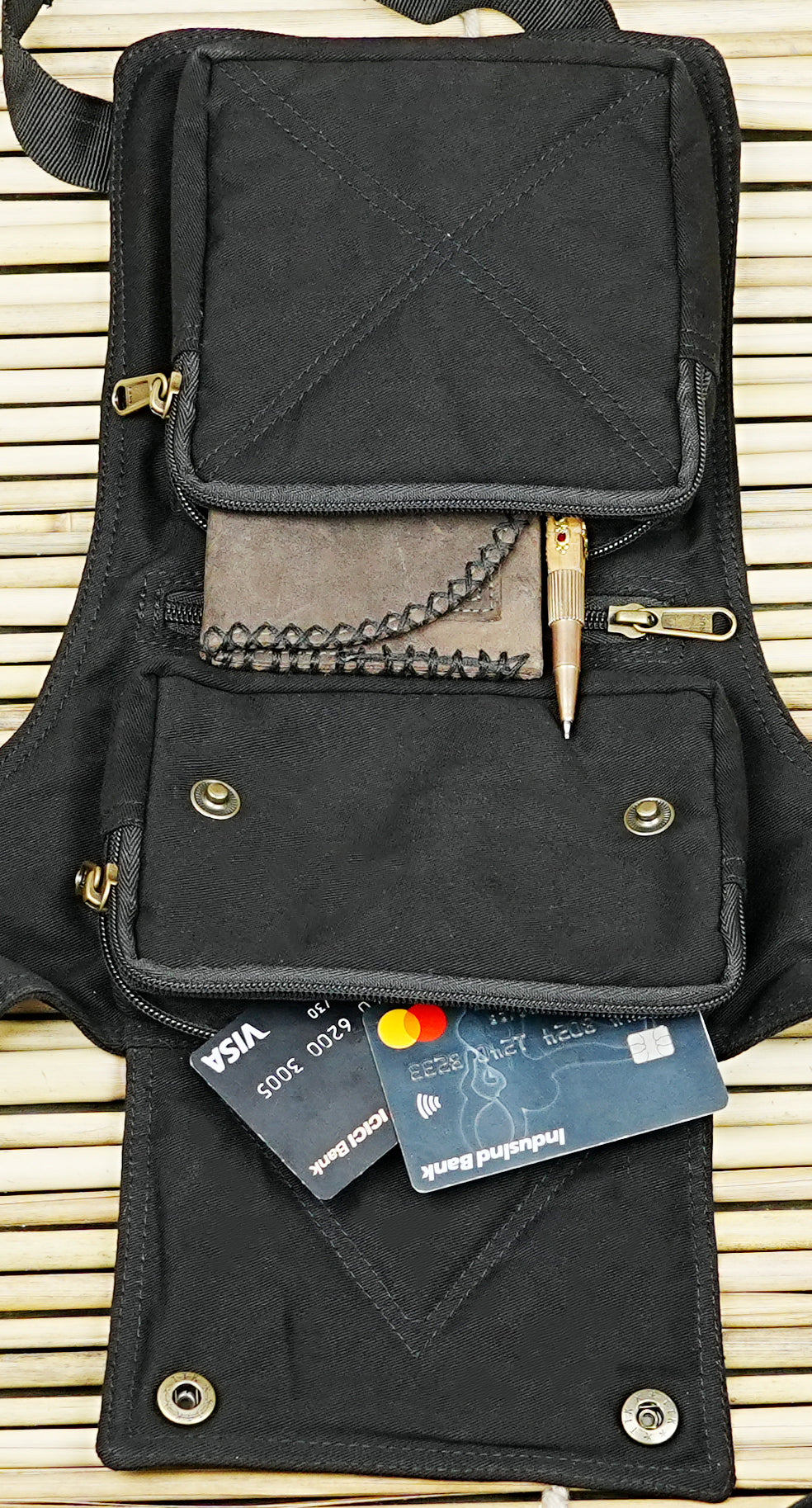 Adjustable canvas hip bag with dual compartments