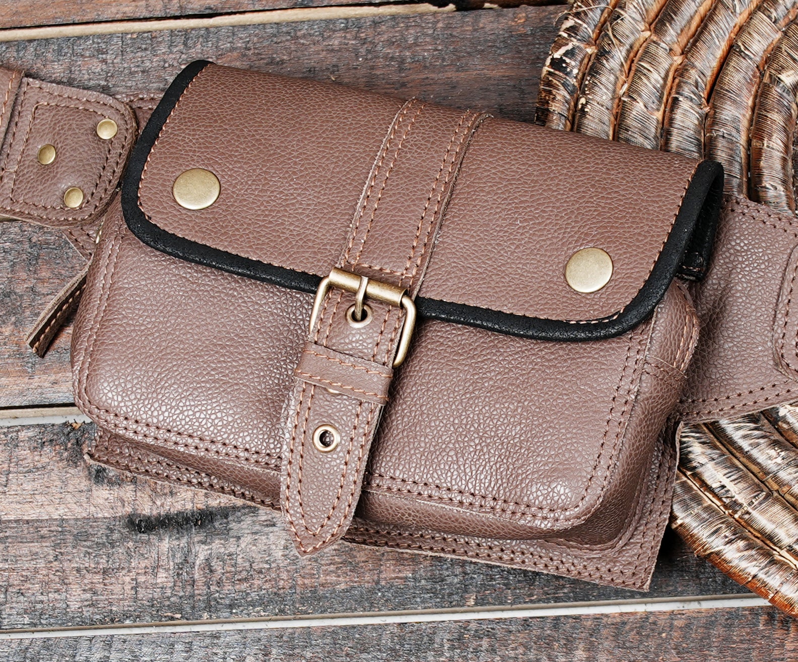 Handmade Leather Belt Bag – Stylish & Functional Coin Pouch with metal hook 