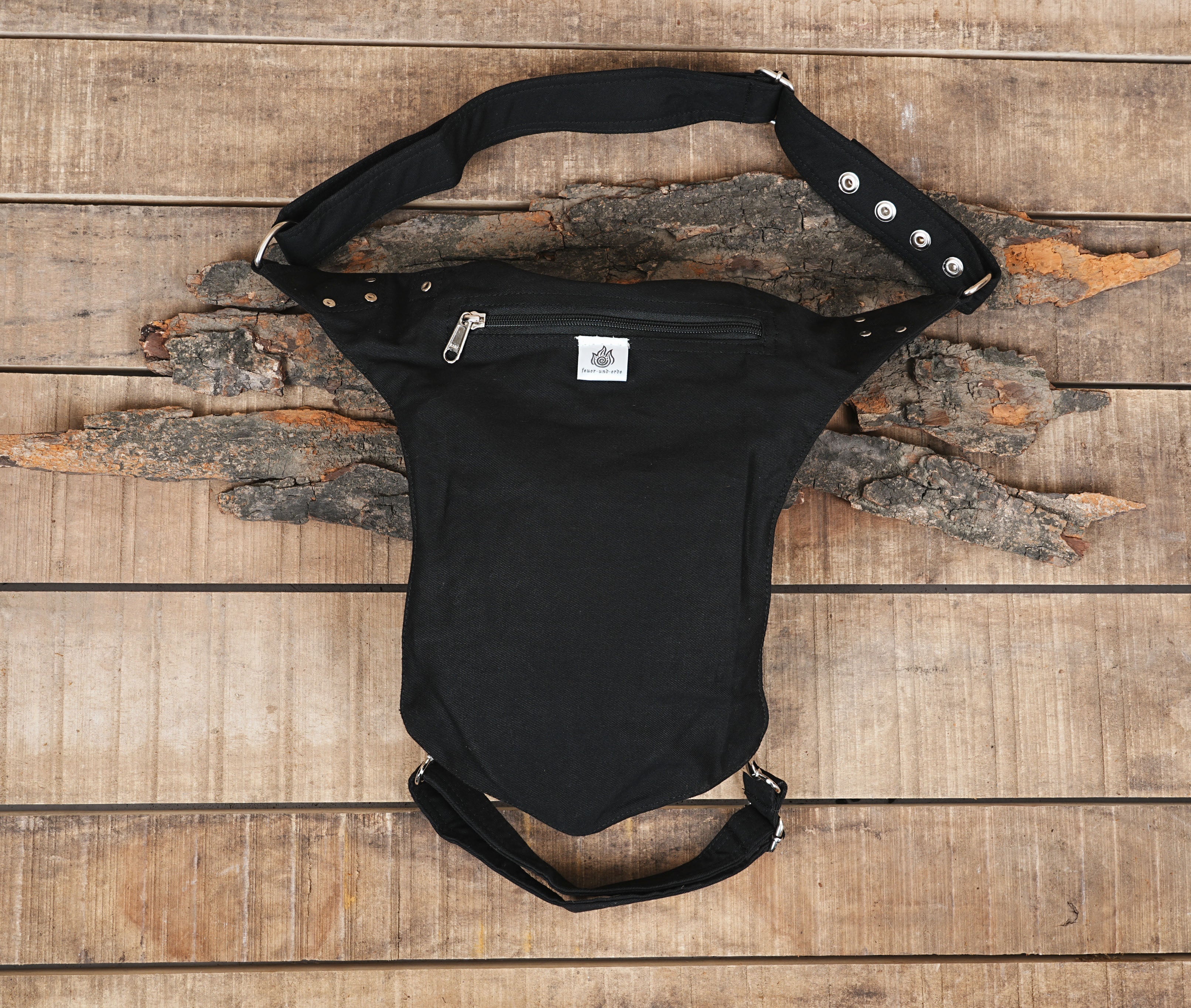 Cotton utility pouch with nickel silver buckles