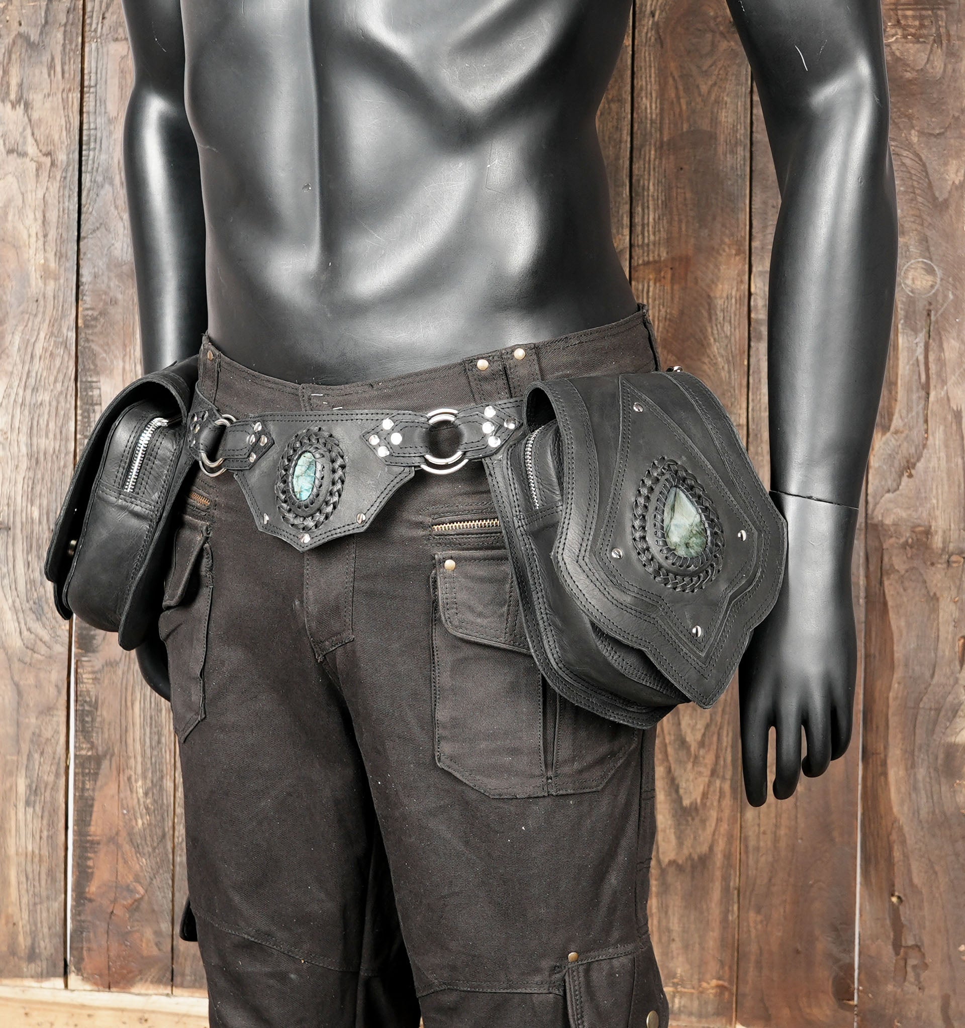 Black Leather Double Pouch Waist Belt with Labradorite Stone || Festival Style Leather Waist Belt with Double Pockets (LT-NS-WB-6025)