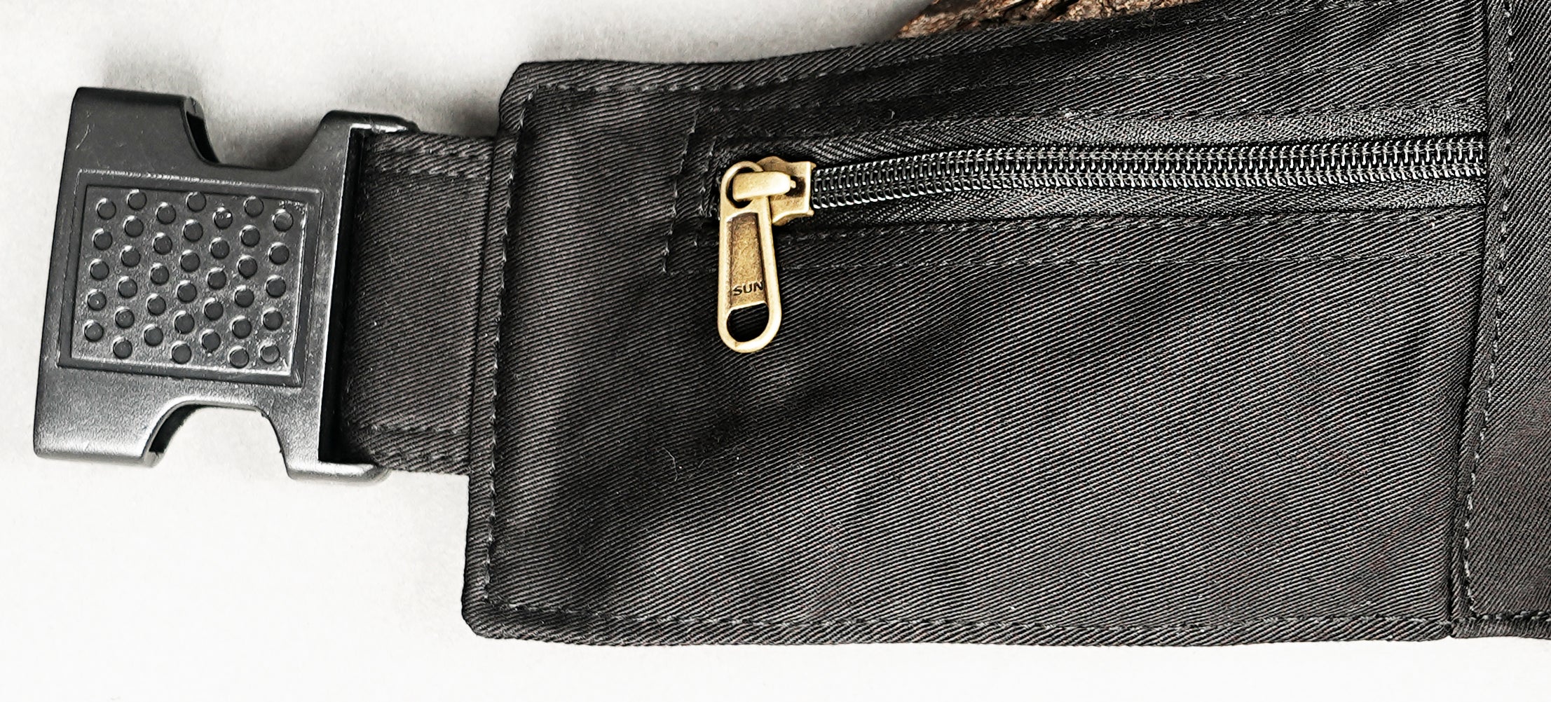 unisex steampunk utility belt bag for hands-free travel