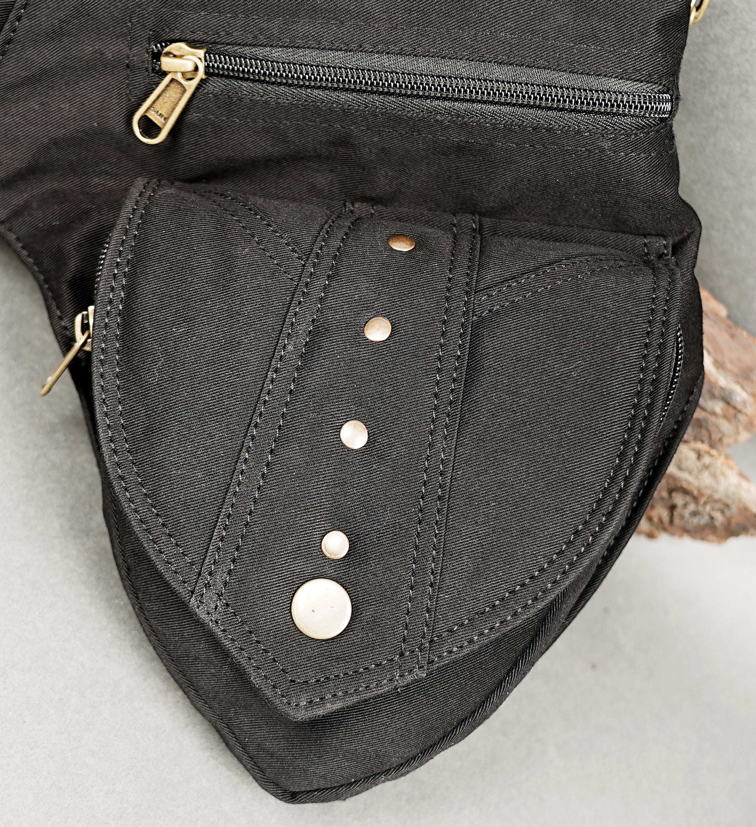 durable black canvas fanny pack for music festivals and concerts
