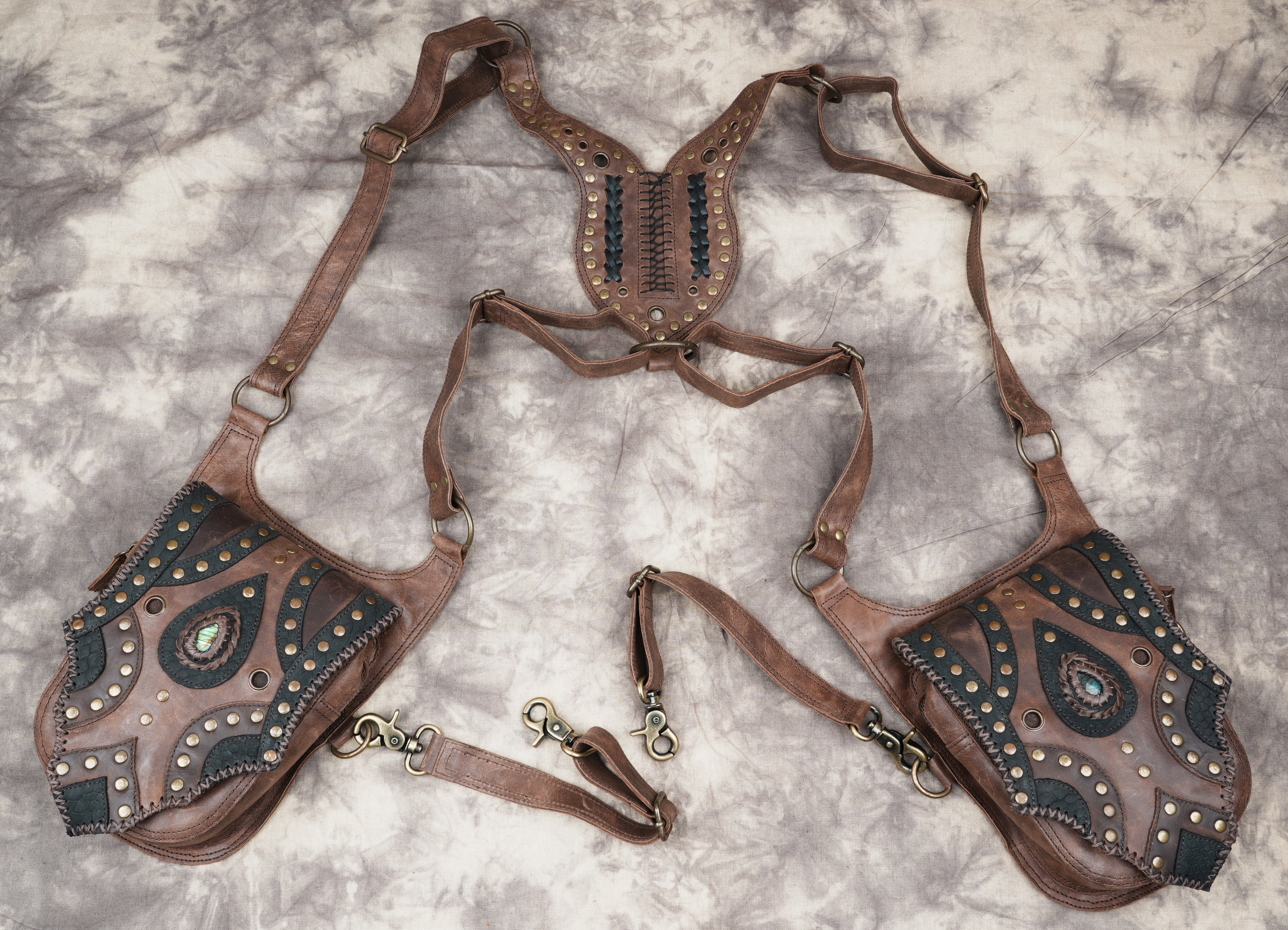 Double pouch leather holster with adjustable shoulder straps