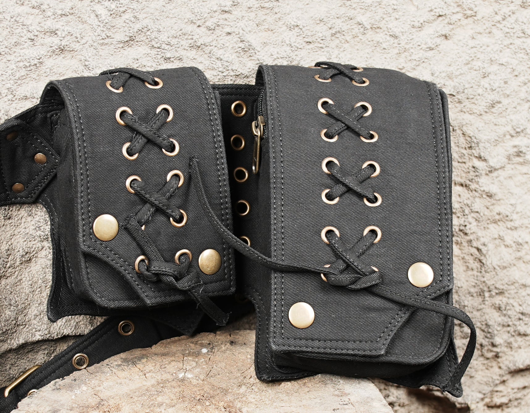 Cotton hip pouch belt with adjustable fit and multiple storage pockets