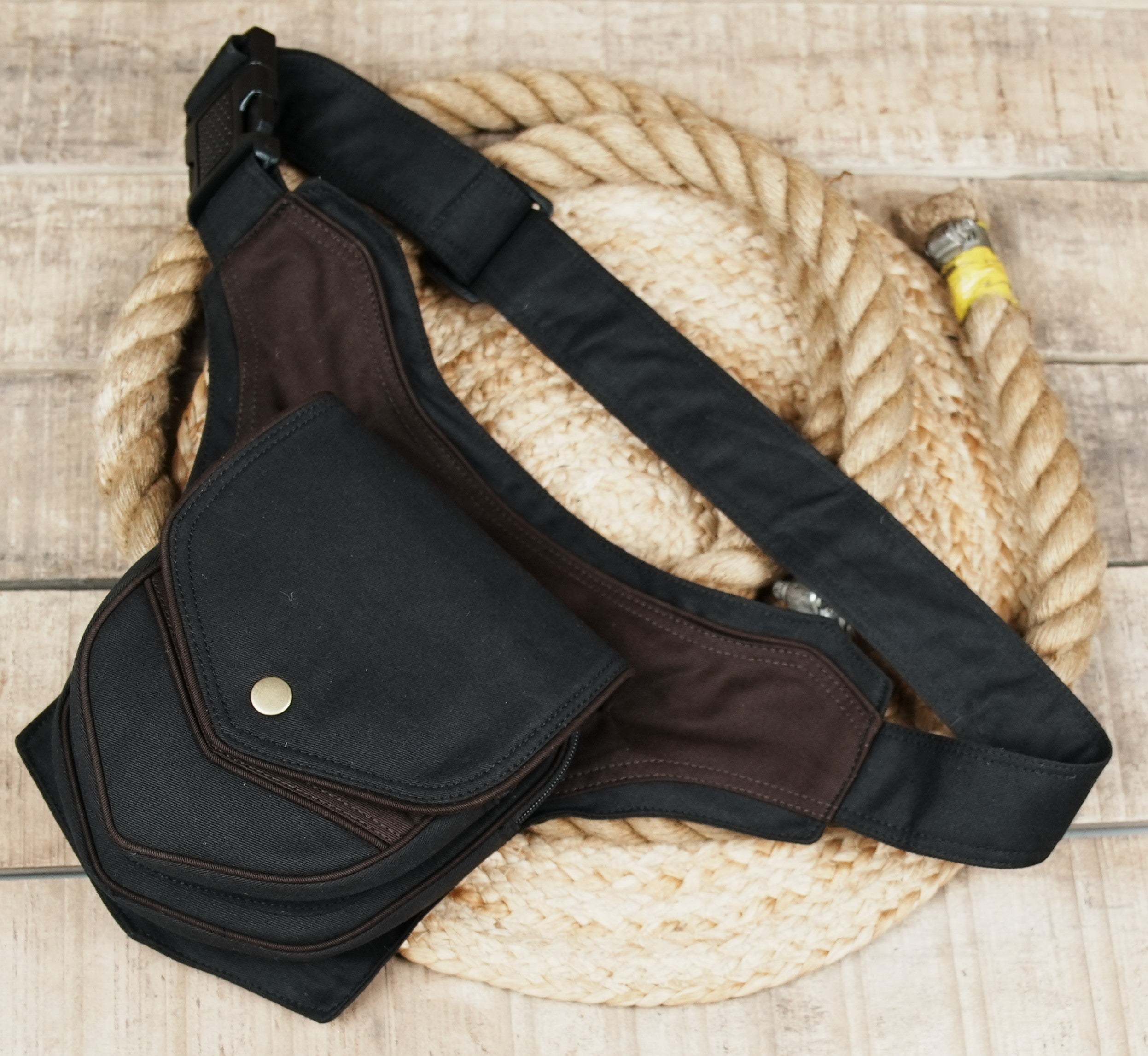 Alternative fashion waist pouch with snap flap for travel