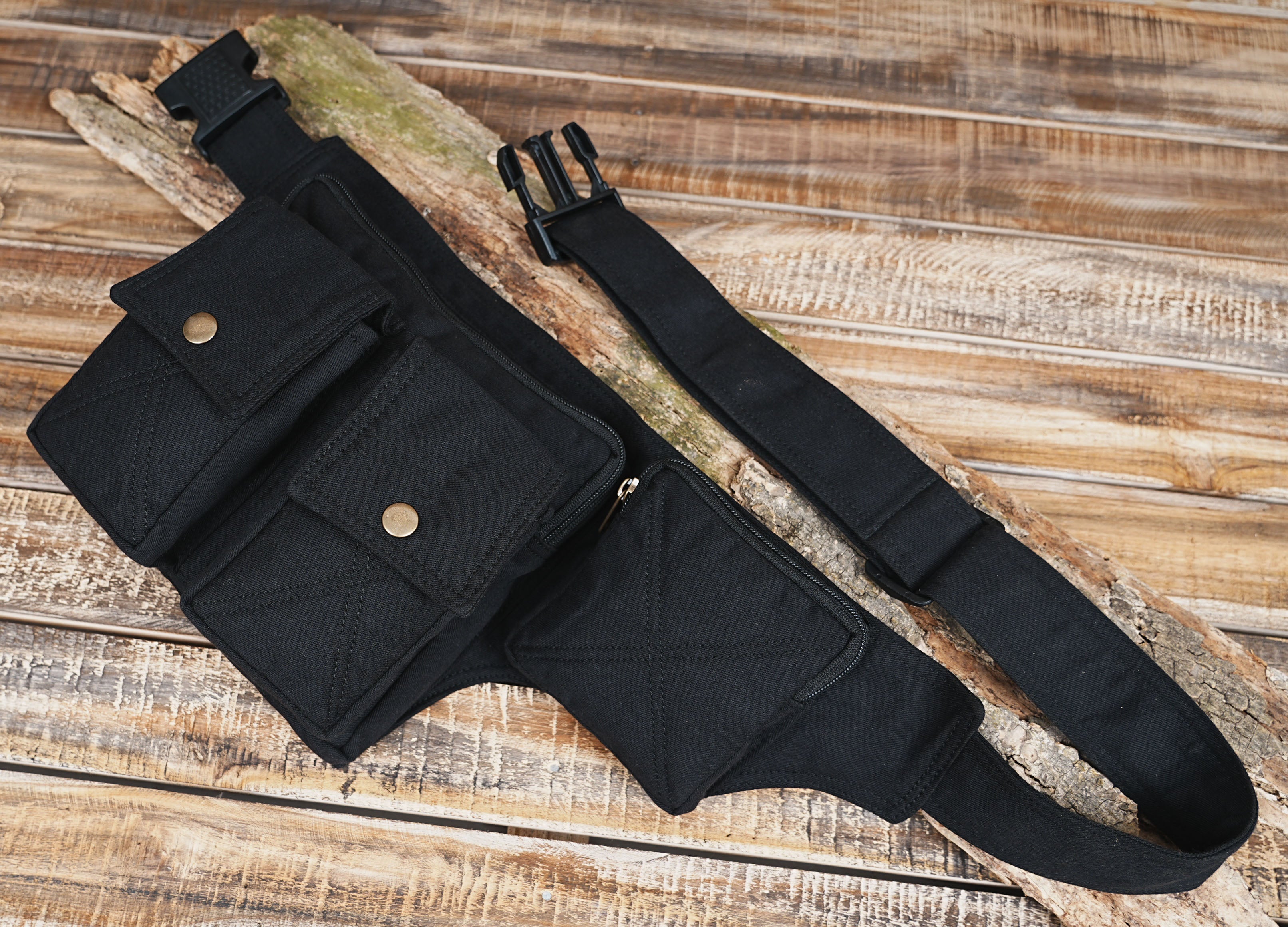 Tactical hip pack with heavy duty stitching and metal snaps