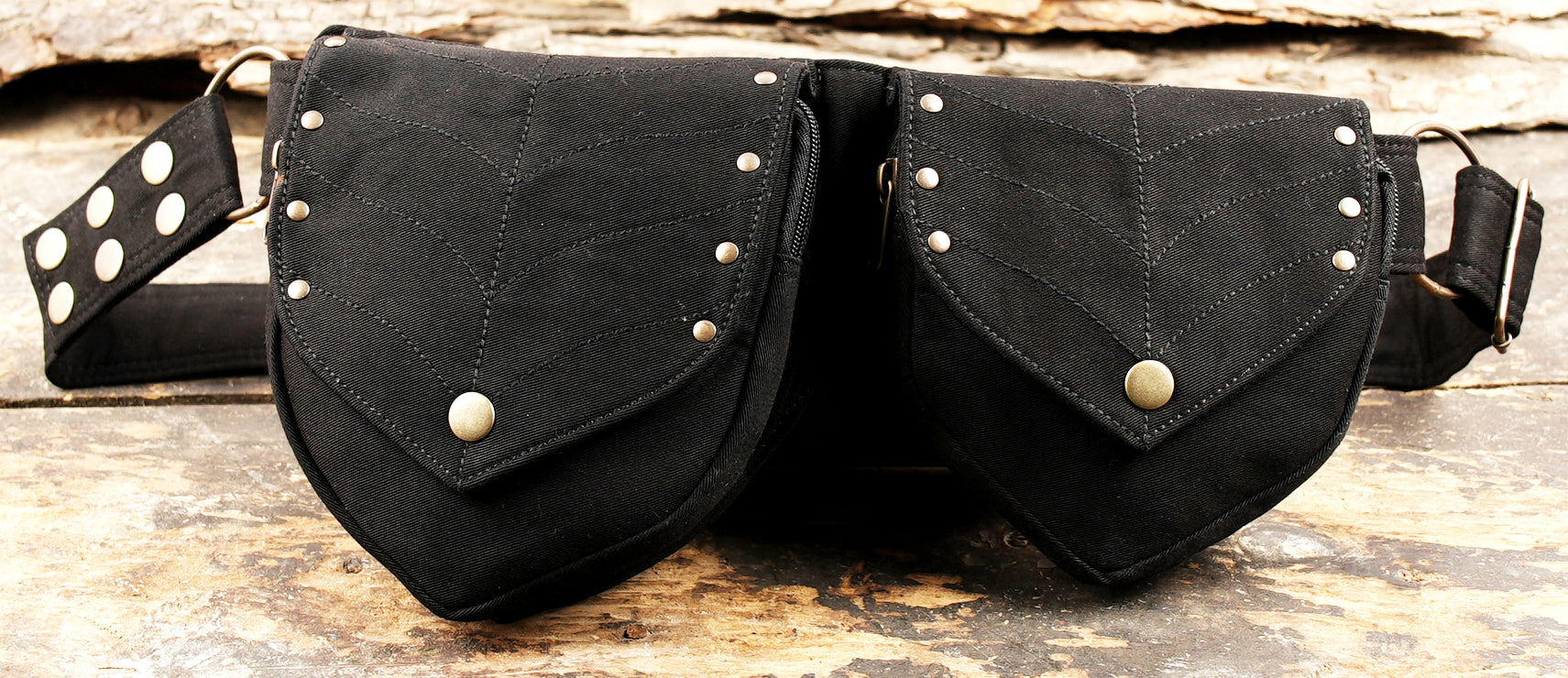 Practical black waist pack with dual storage pockets