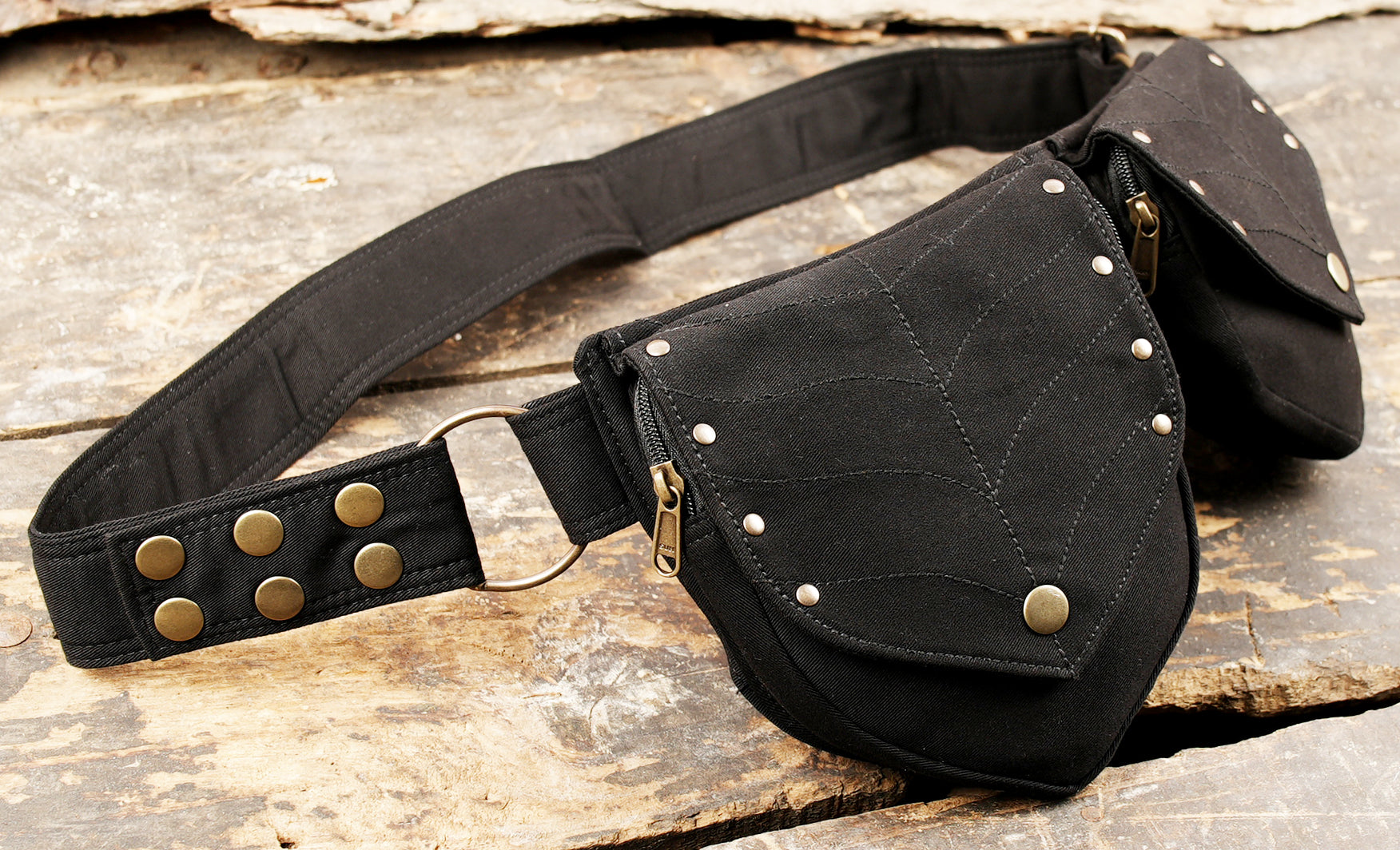Leaf-shaped double pocket black canvas waist pack