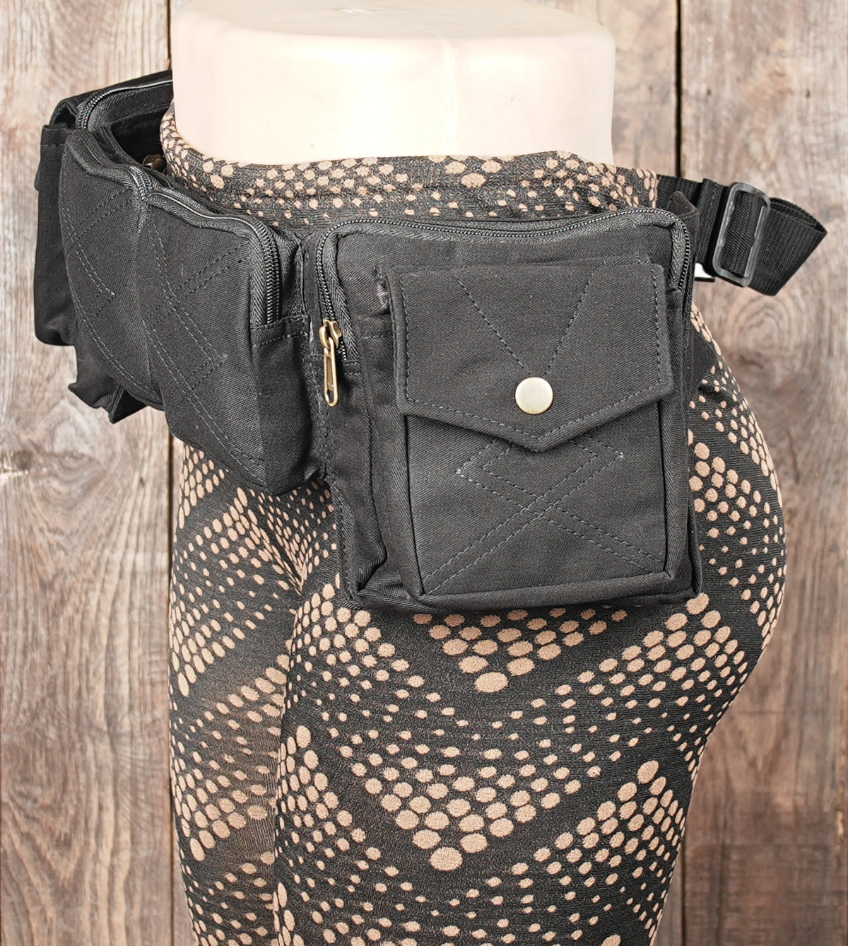 Steampunk-inspired waist belt bag for alternative fashion