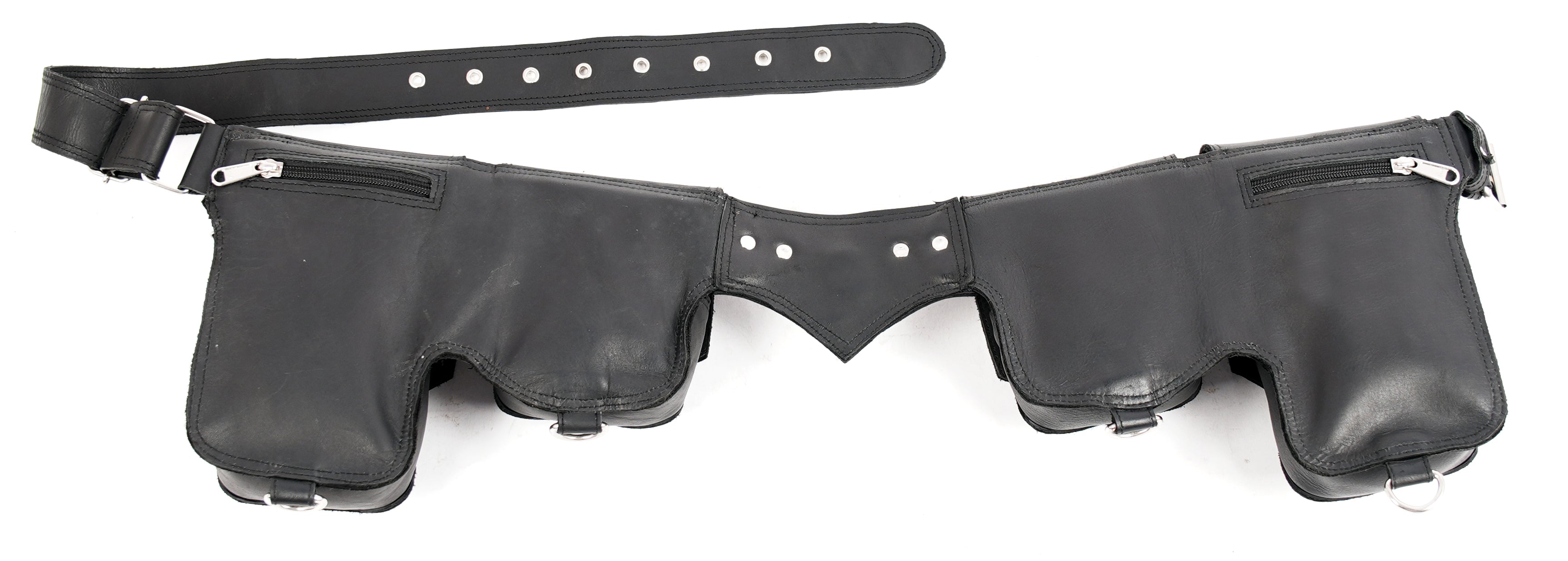 Black leather belt pouch with turquoise gemstone centerpiece