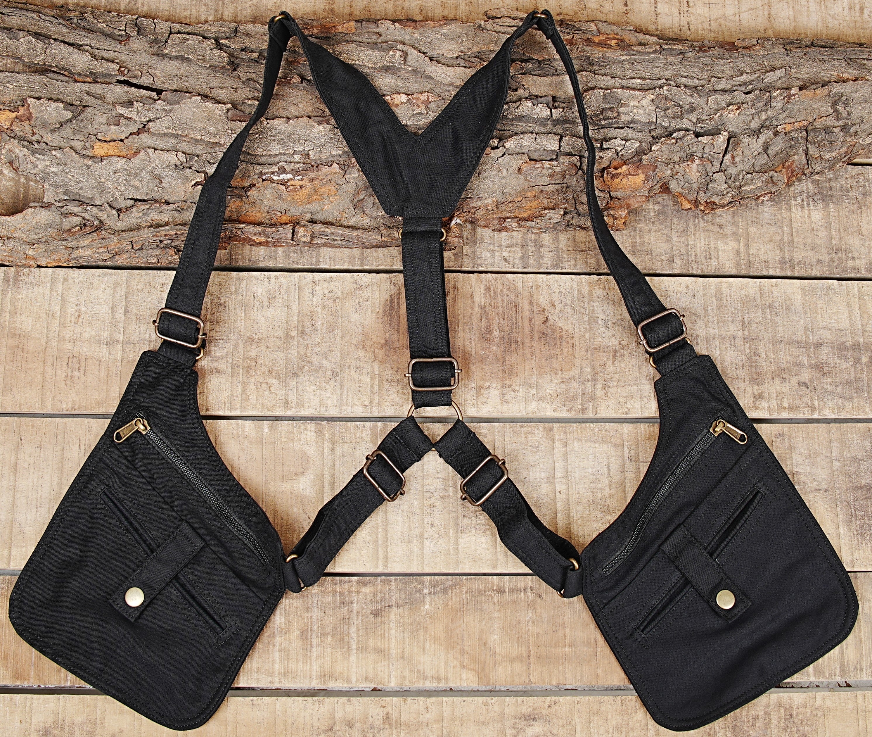 Alternative fashion multi-pocket chest rig for street style and outdoor wear