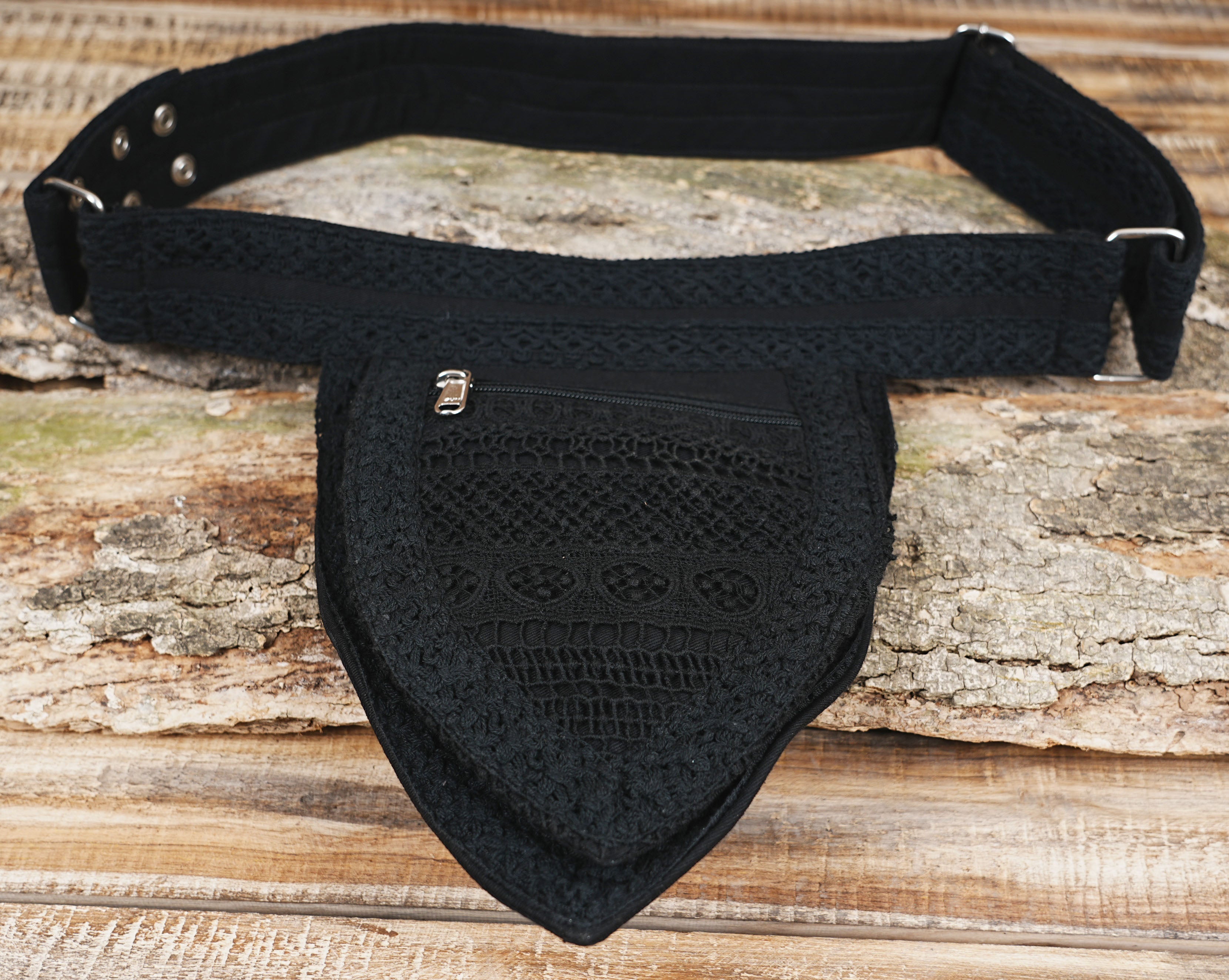 Adjustable cotton hip bag with silver hardware