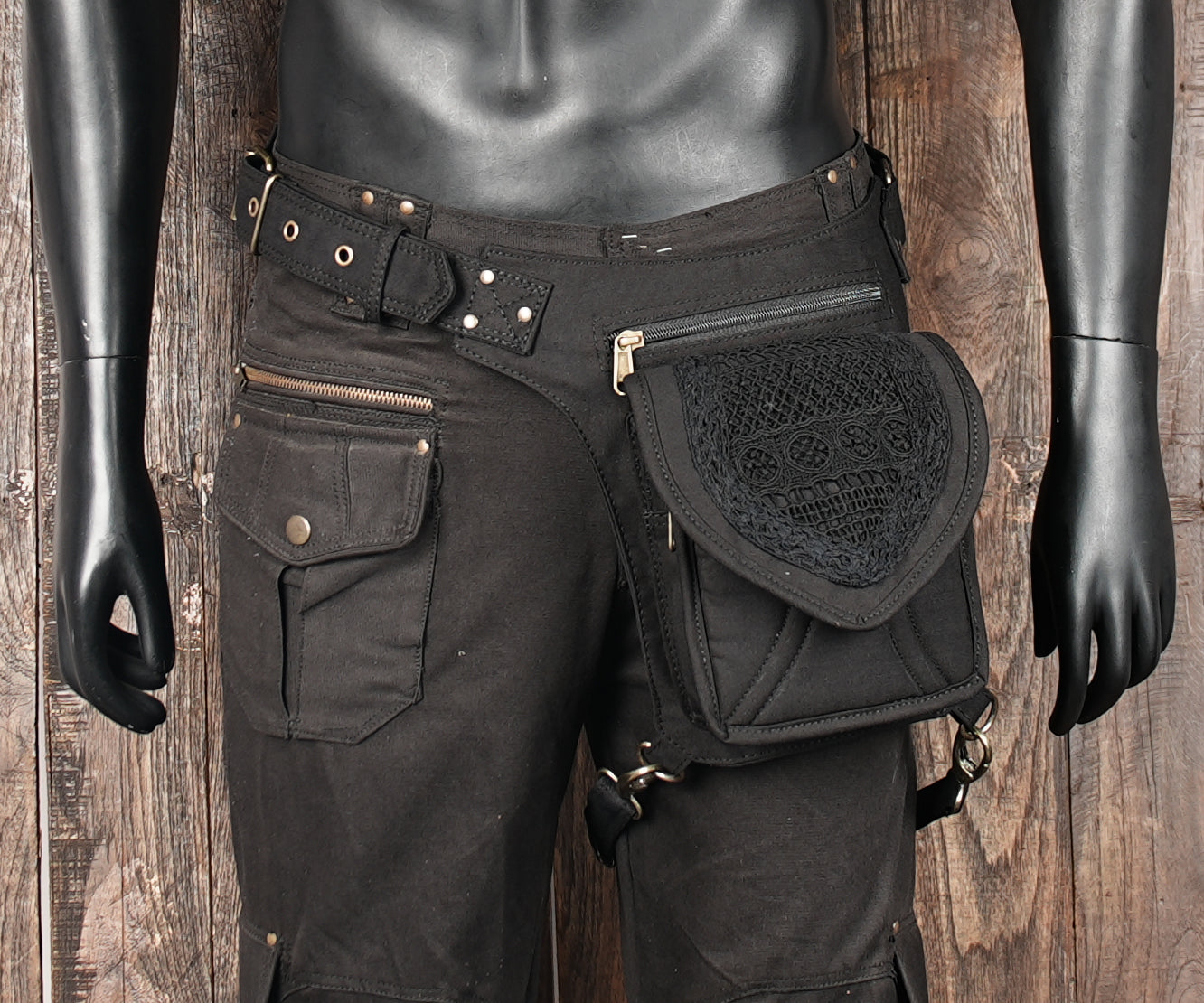 Cotton utility belt bag with thigh attachment and embroidered design