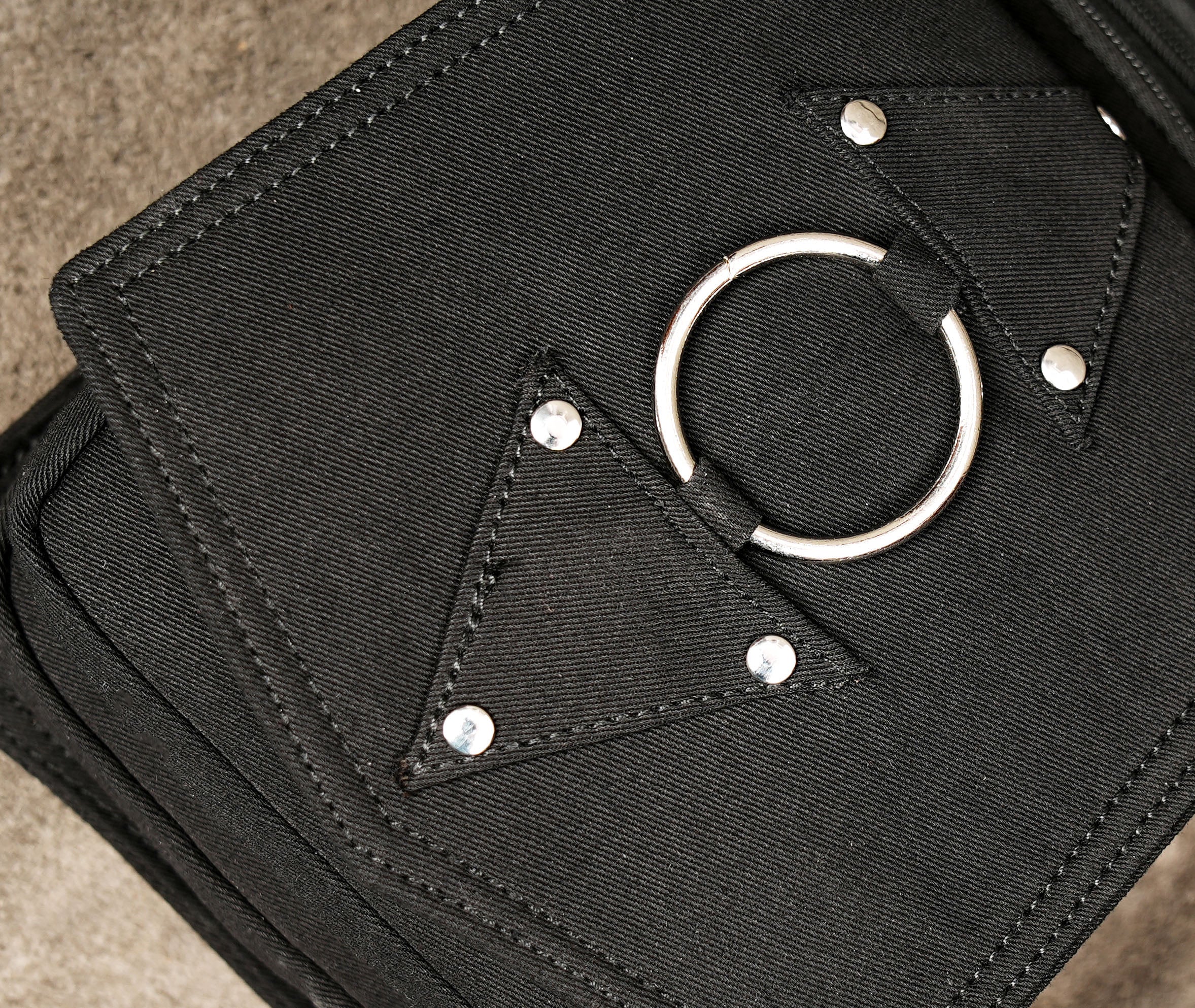 Cotton belt bag styled for waist or thigh wear