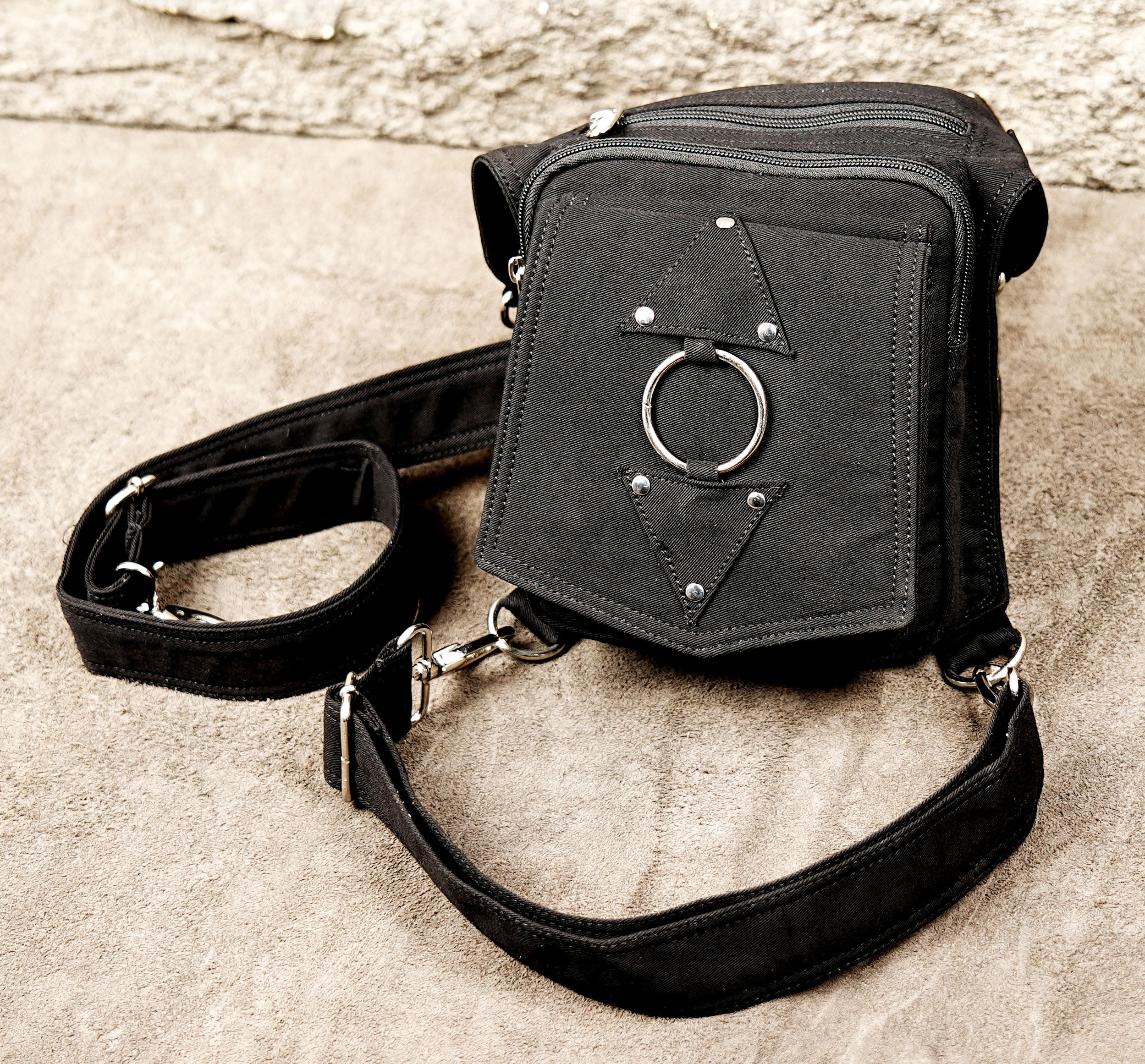 Cotton canvas pouch with triangle stud detailing and metal ring