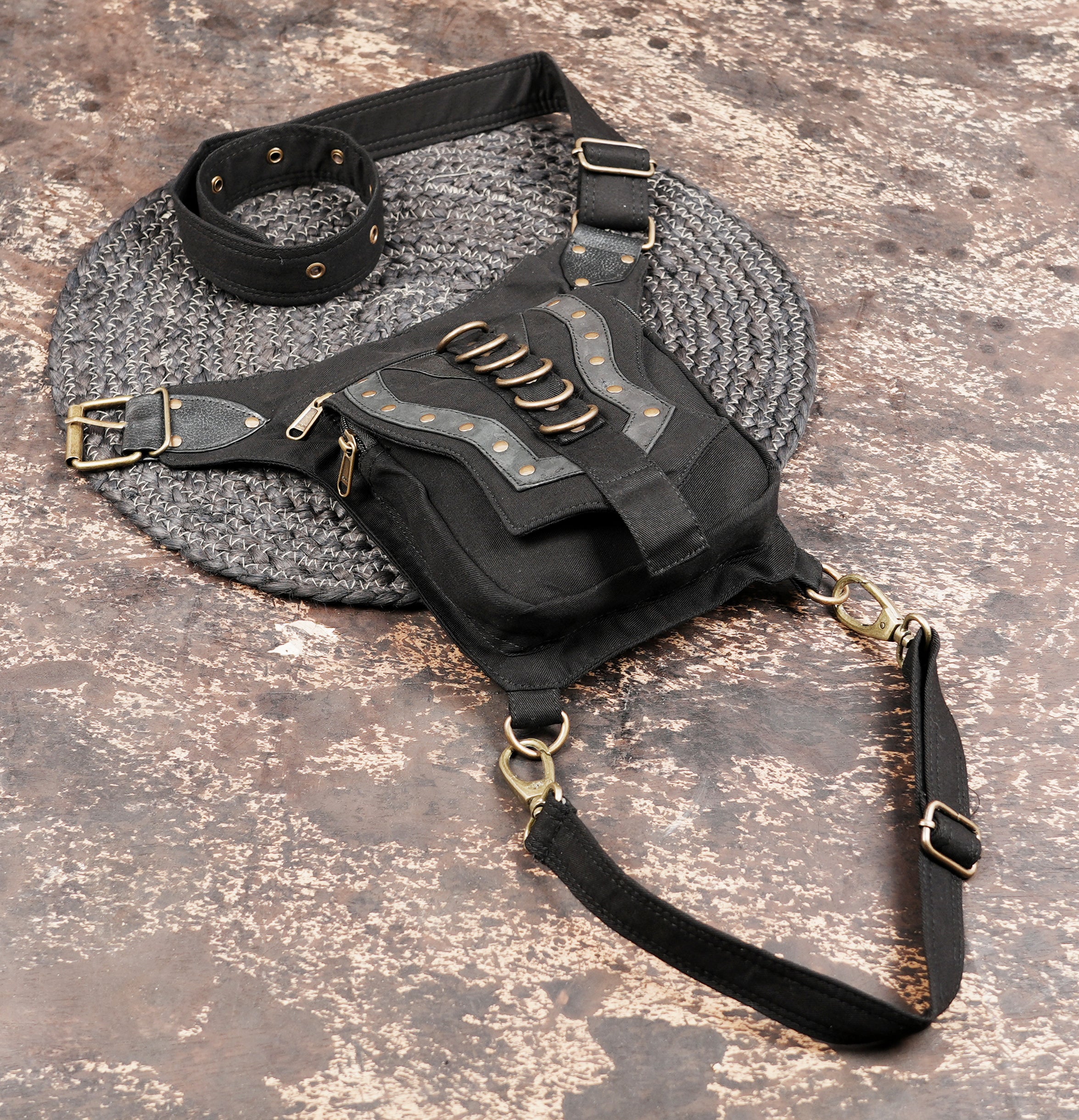 Compact utility shoulder bag for travel and daily use