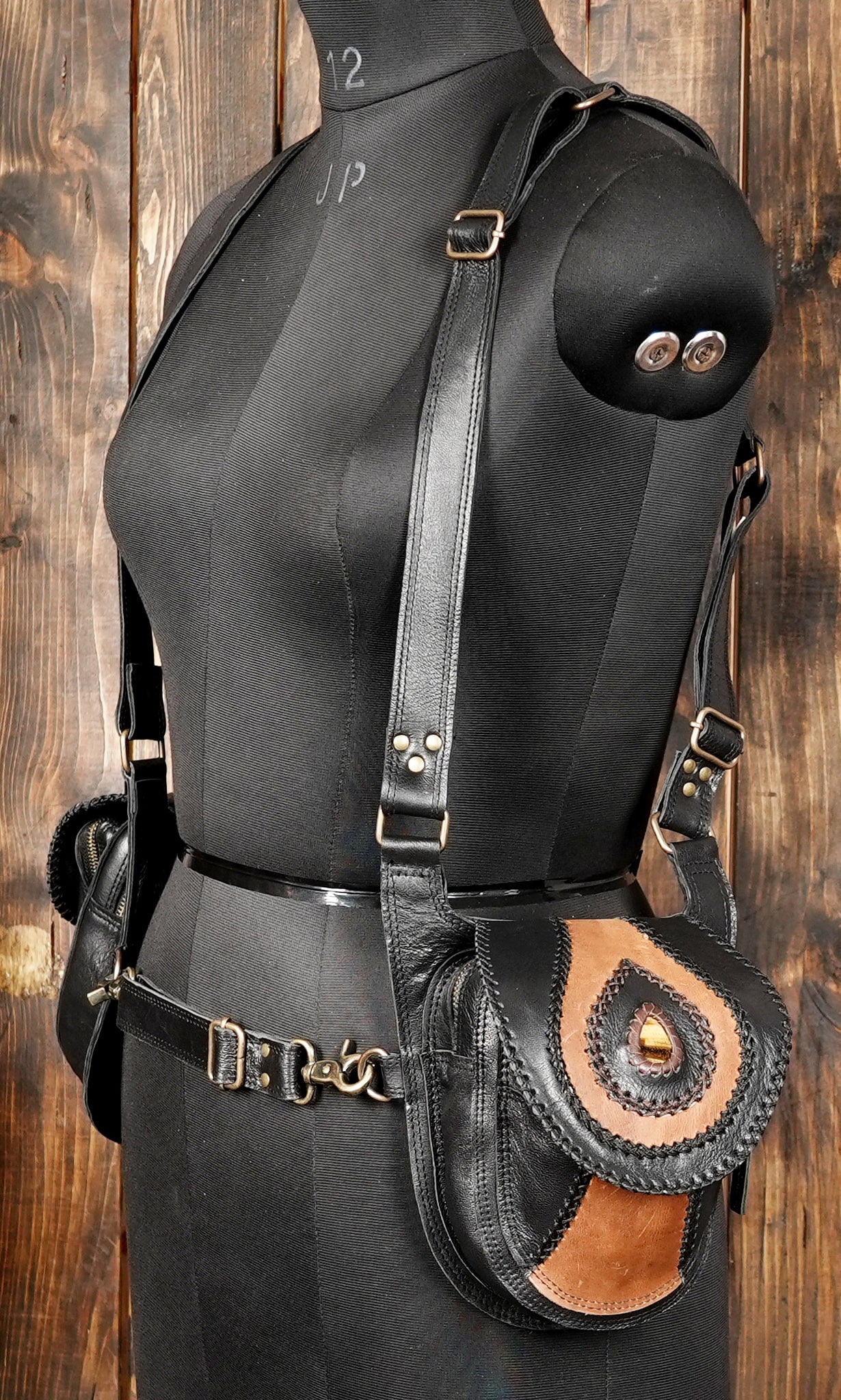 Contemporary leather holster with handcrafted finish