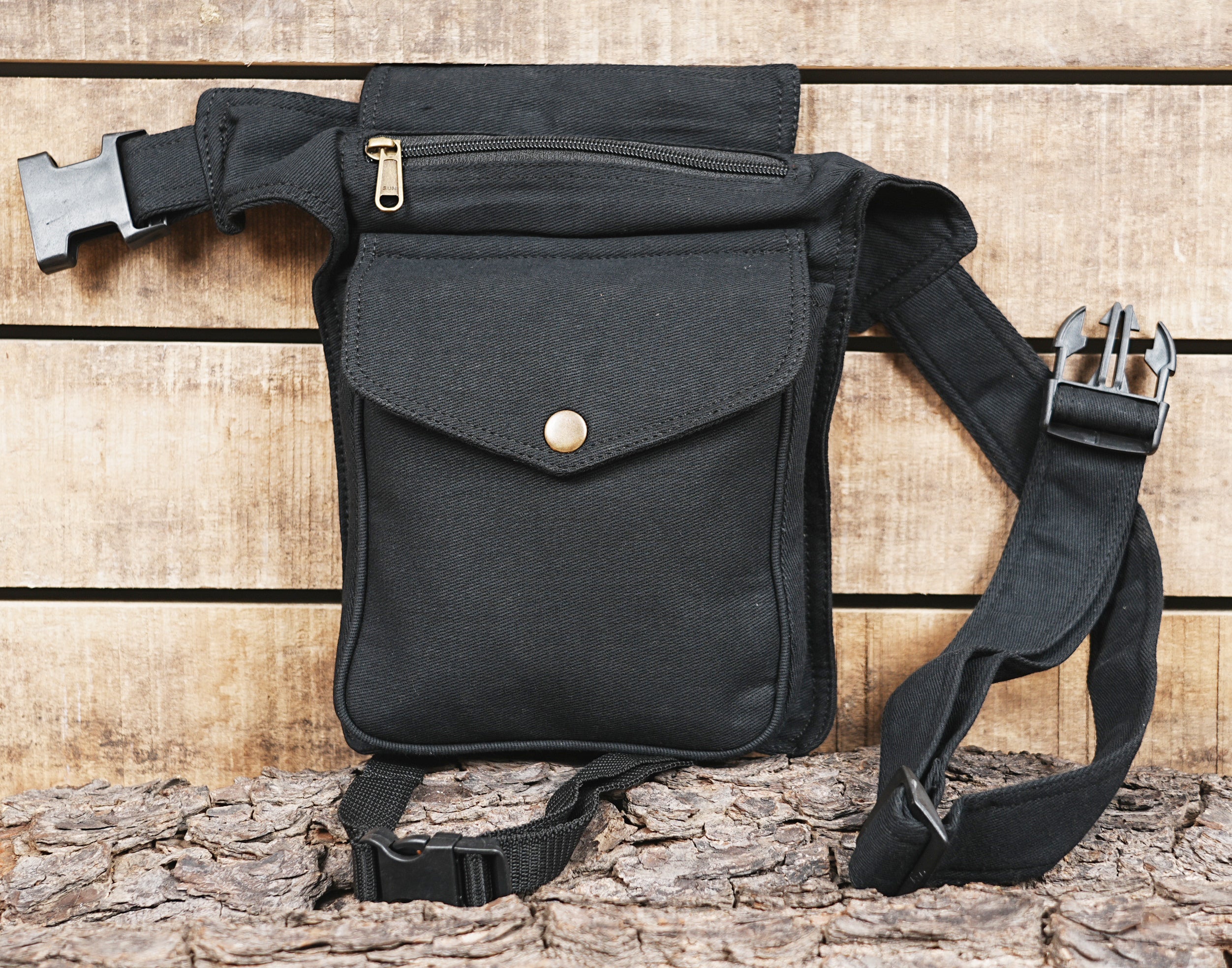 Adjustable drop leg pouch for travel and outdoor wear