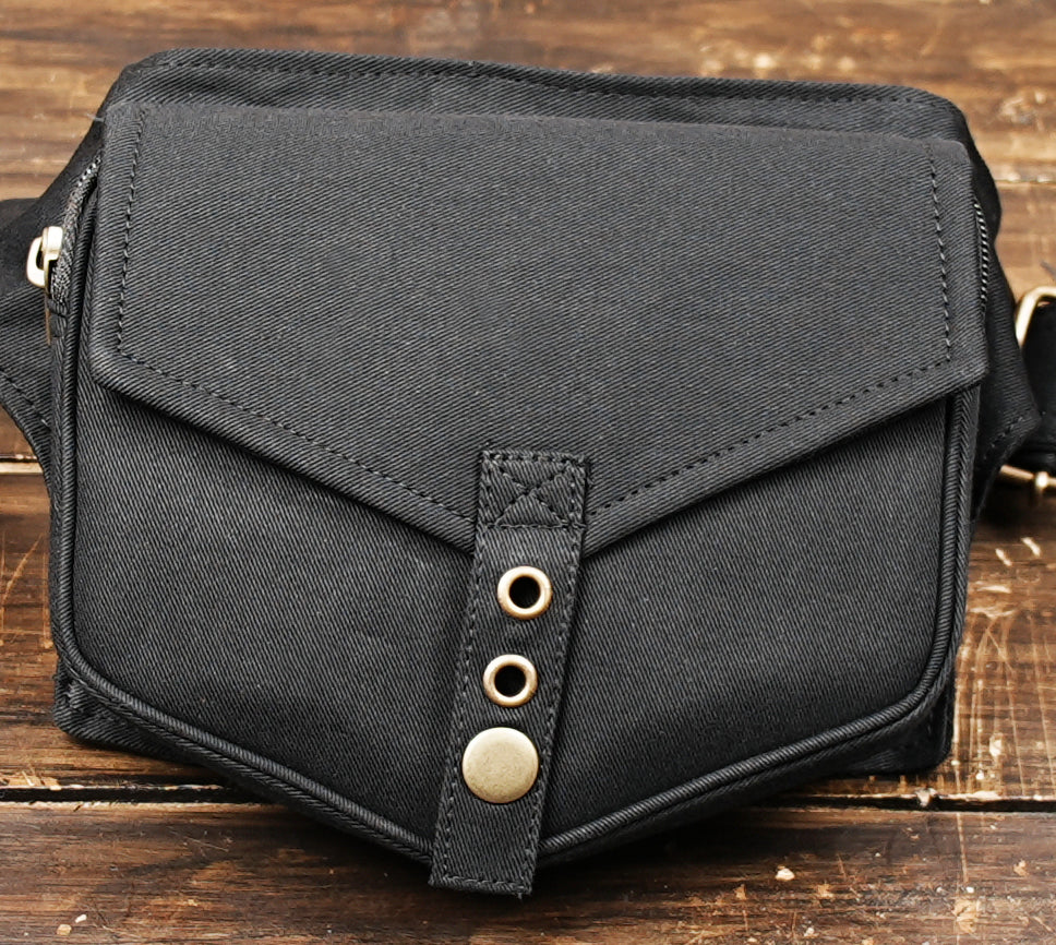 Everyday carry belt bag for phone, wallet, keys and essentials