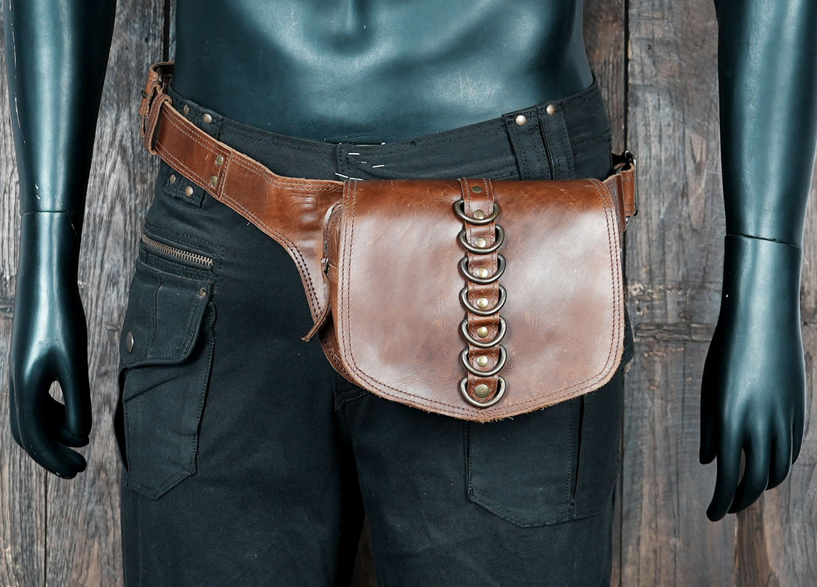 Hand stitched leather waist belt with rugged finish