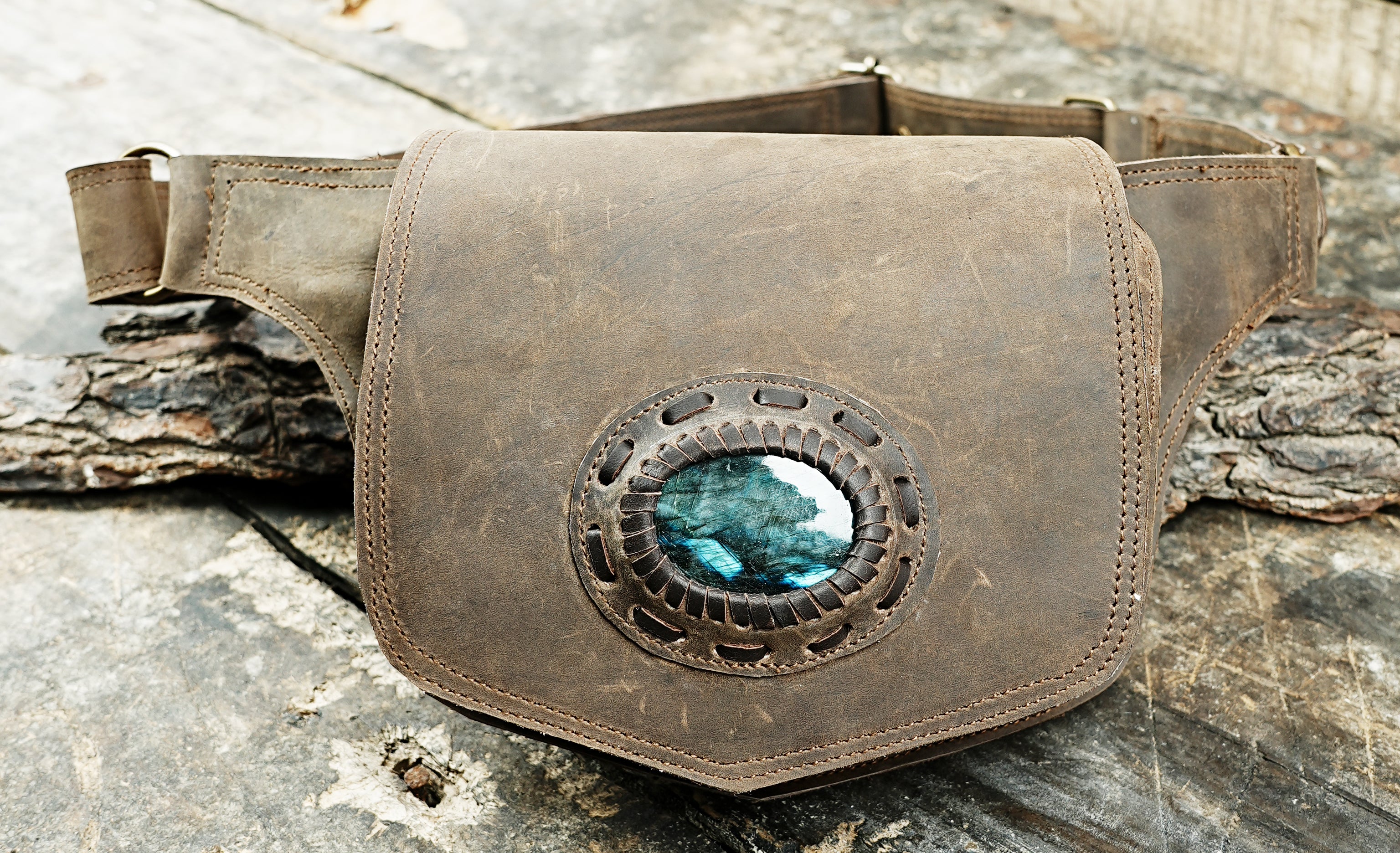 Leather hands free belt pouch with round gemstone accent