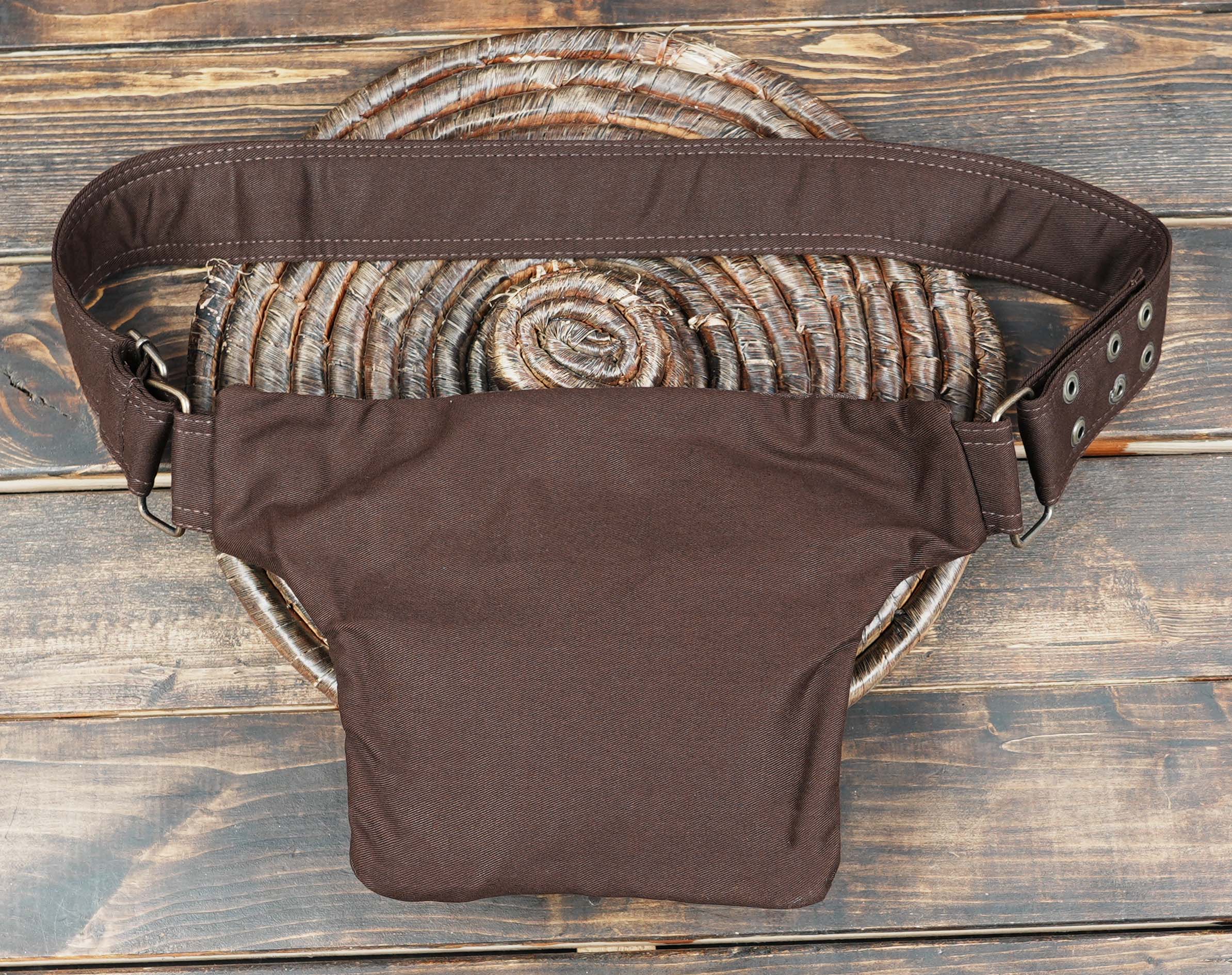 Functional Hip Pouch with Secure Storage and Adjustable Waist Strap