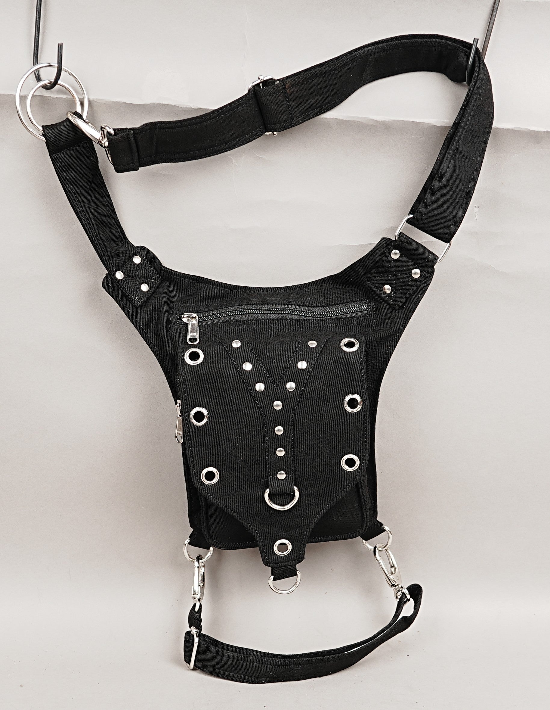 Adjustable cotton waist belt to thigh strap utility pack