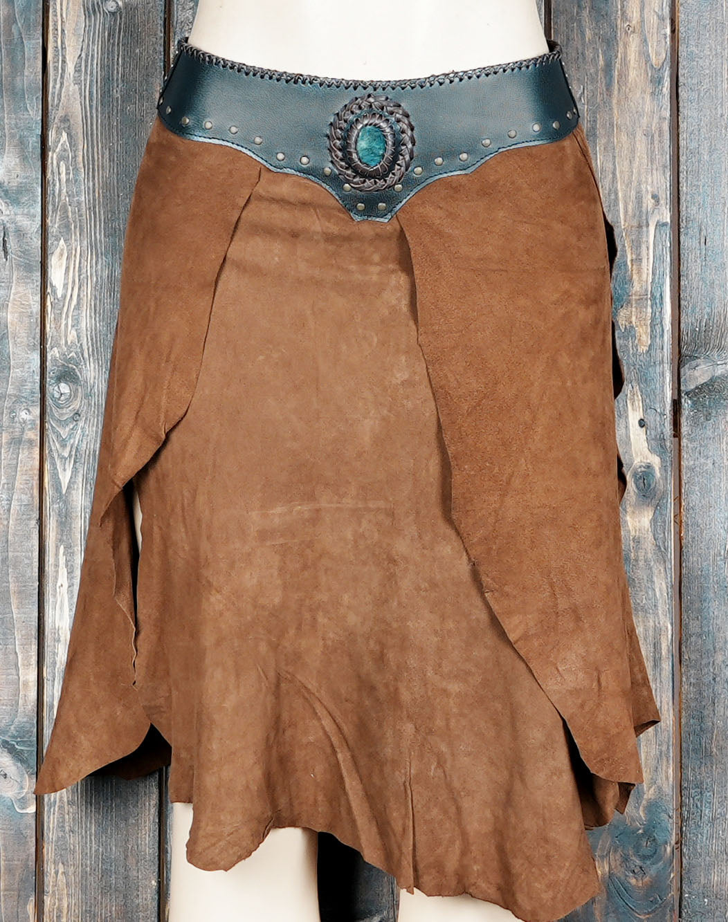 Perfect for festivals and events, ideal for bohemian, tribal fusion, steampunk, or cosplay outfits