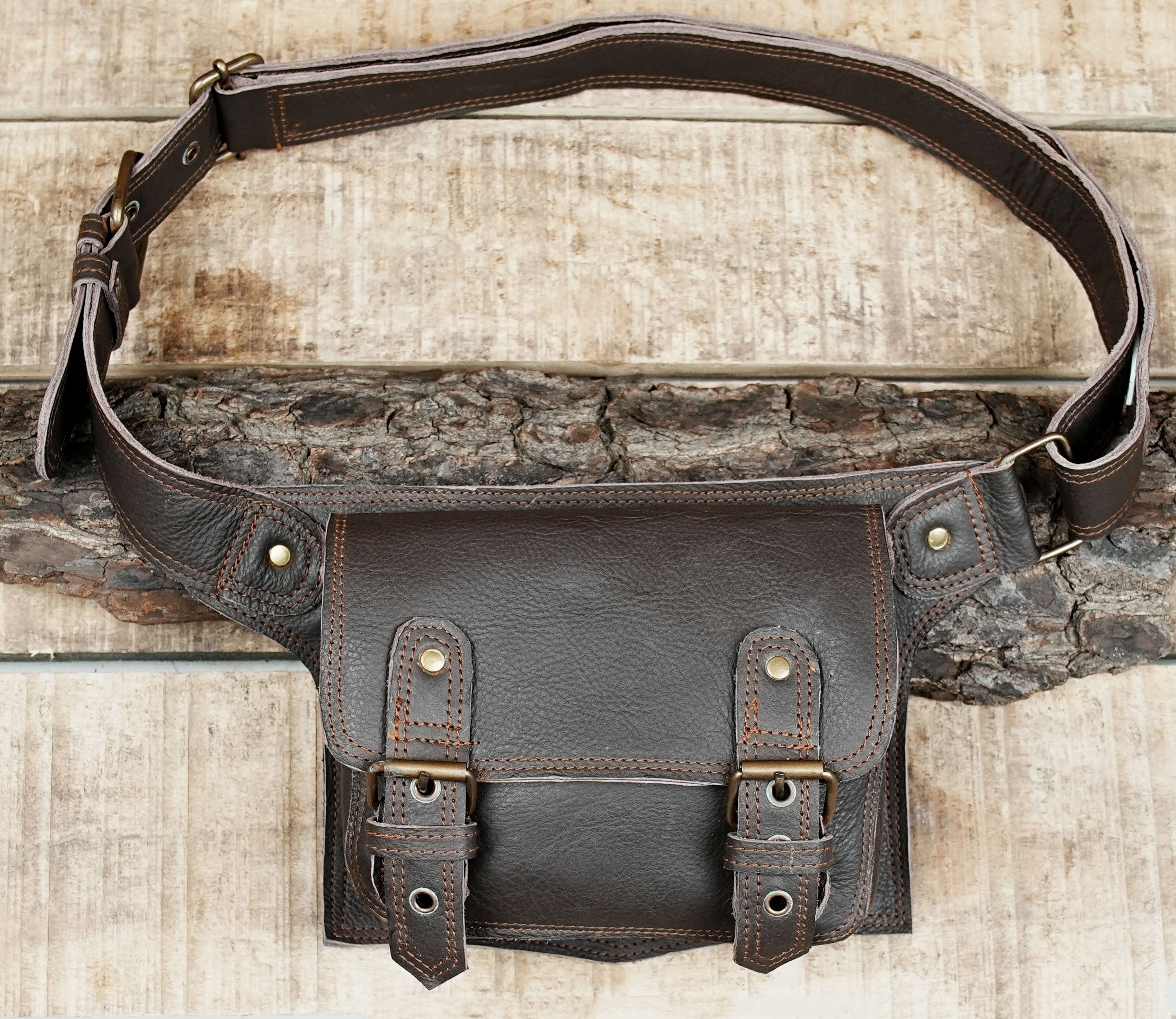 Handmade Black Leather Waist Belt – Adjustable Utility Pouch with Buckle Design (LT-AB-WB-6099)