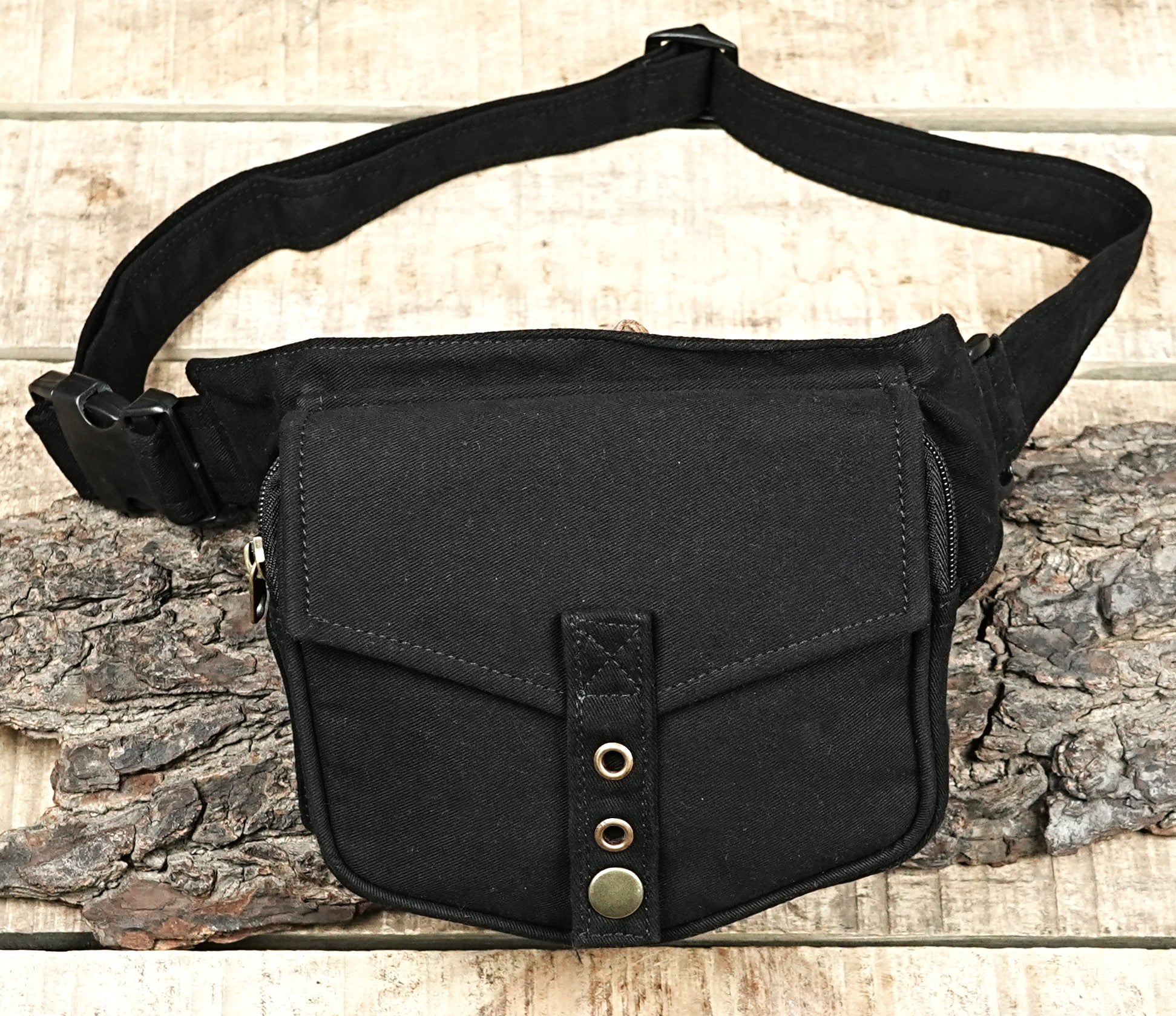 USA: Bohemian-Style Waist Pouch, Eco-Friendly Cotton Canvas with a Classic Stud and Snap closure.