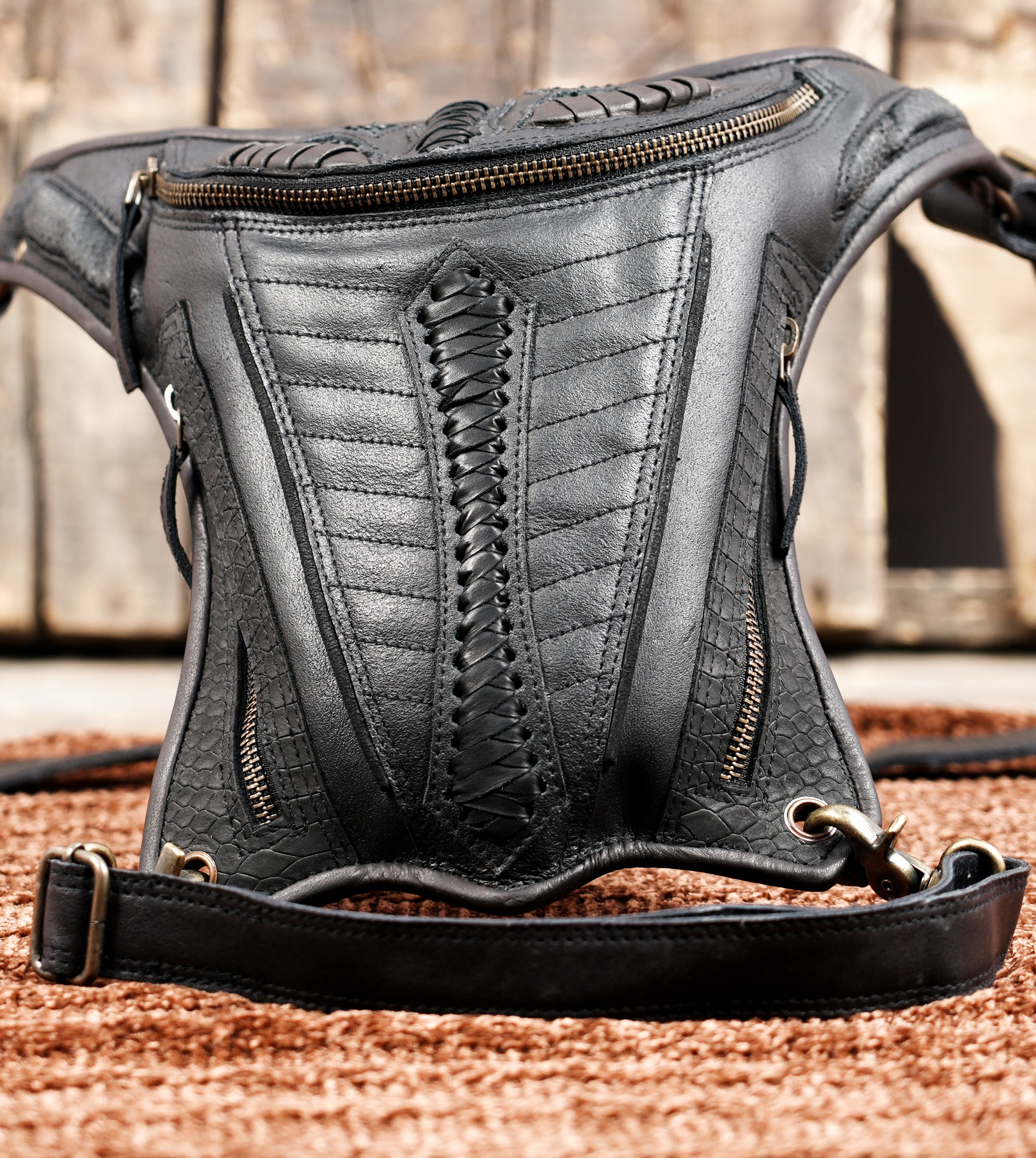 Gothic style leather waist thigh holster with zipper pocket