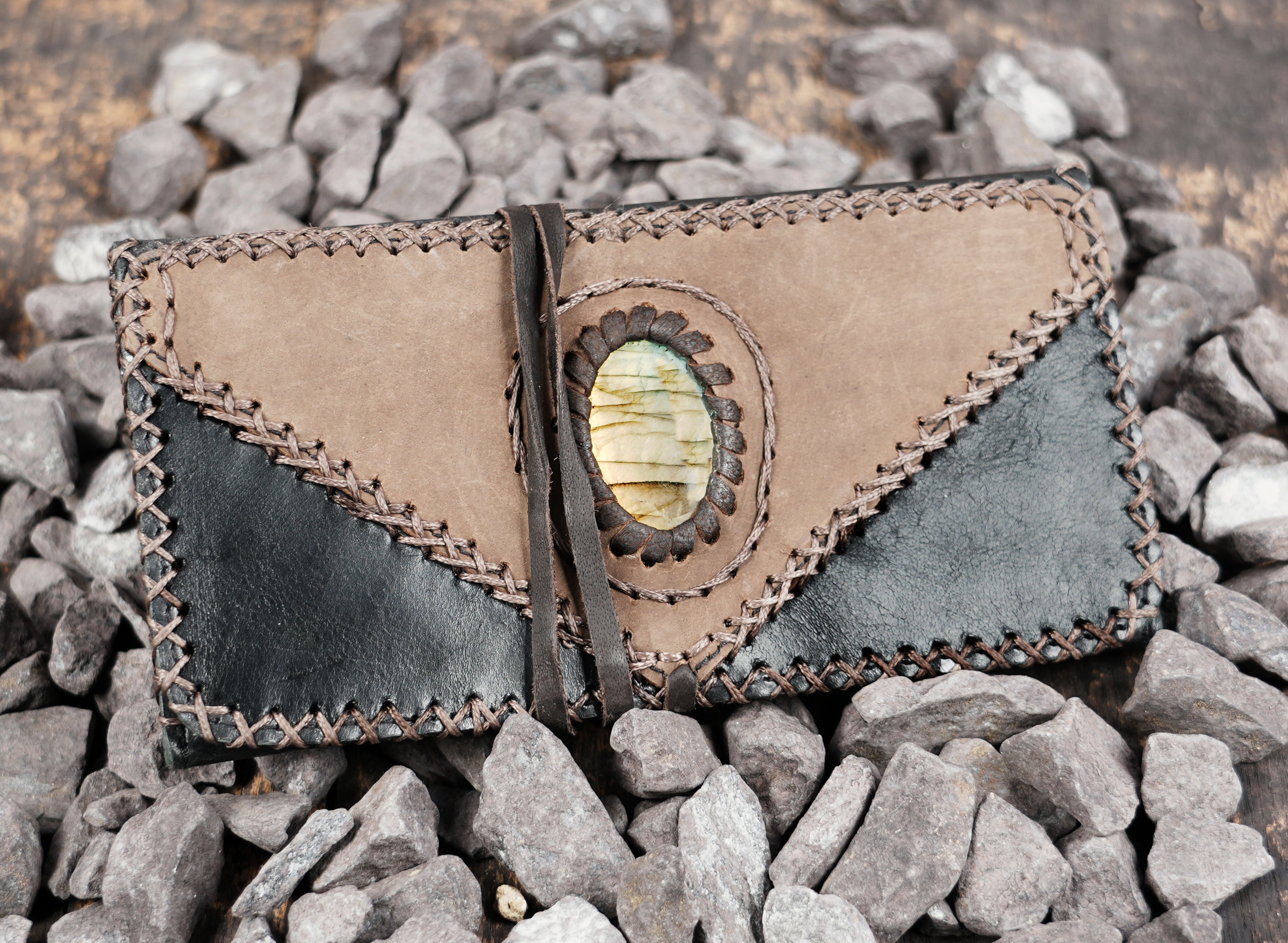 leather rolling pouch