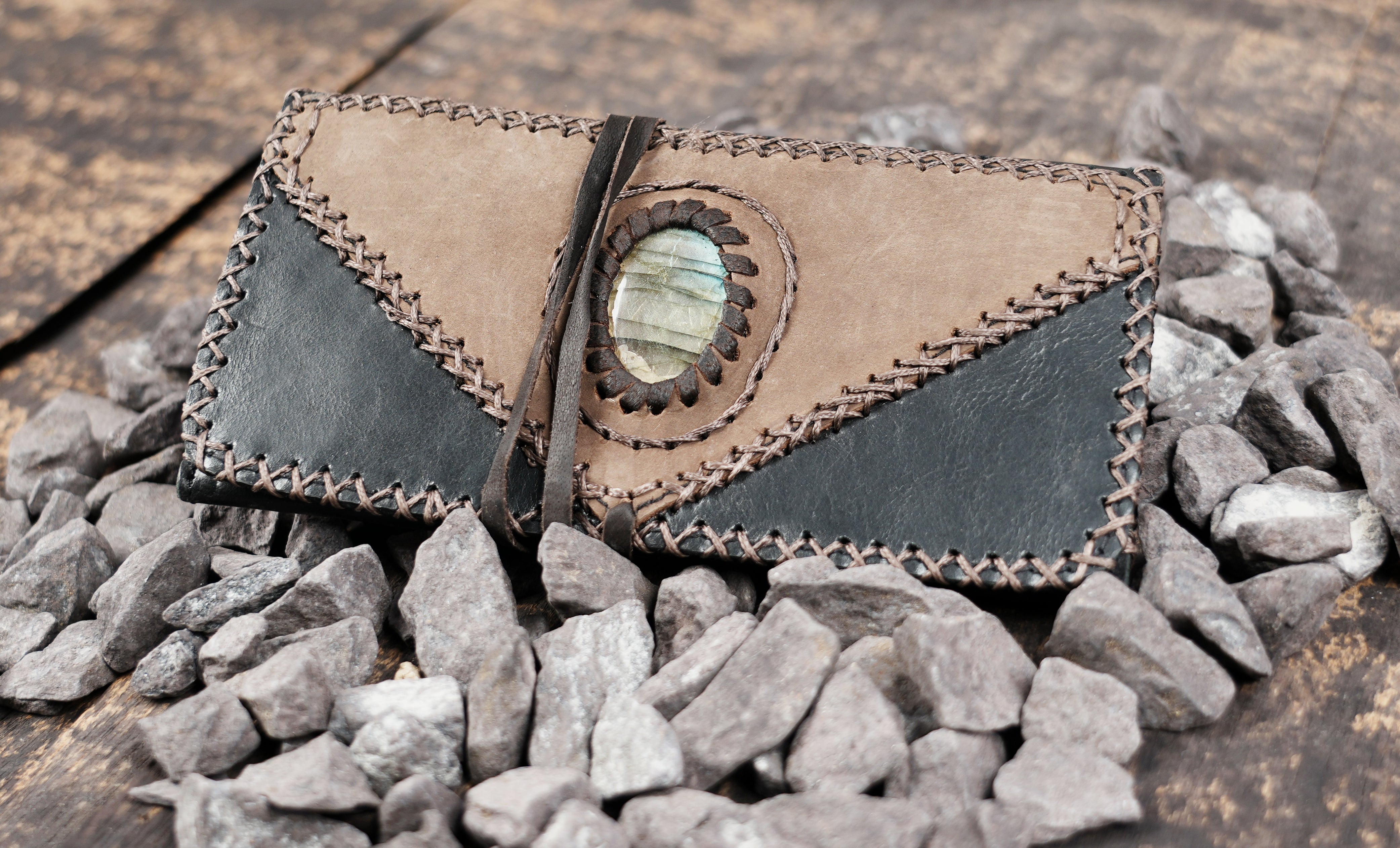 leather tobacco wallet